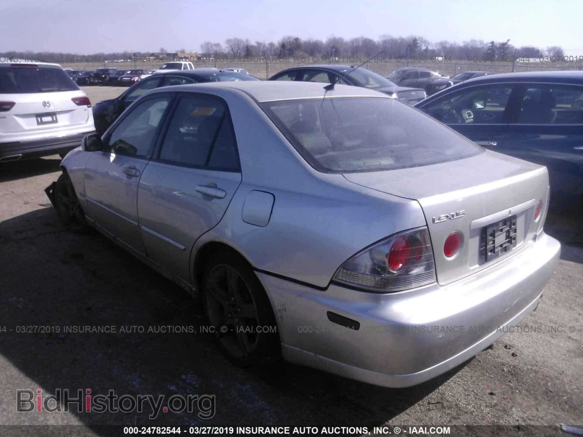 2001 LEXUS IS - VIN: JTHBD182010003084 - Photo 3