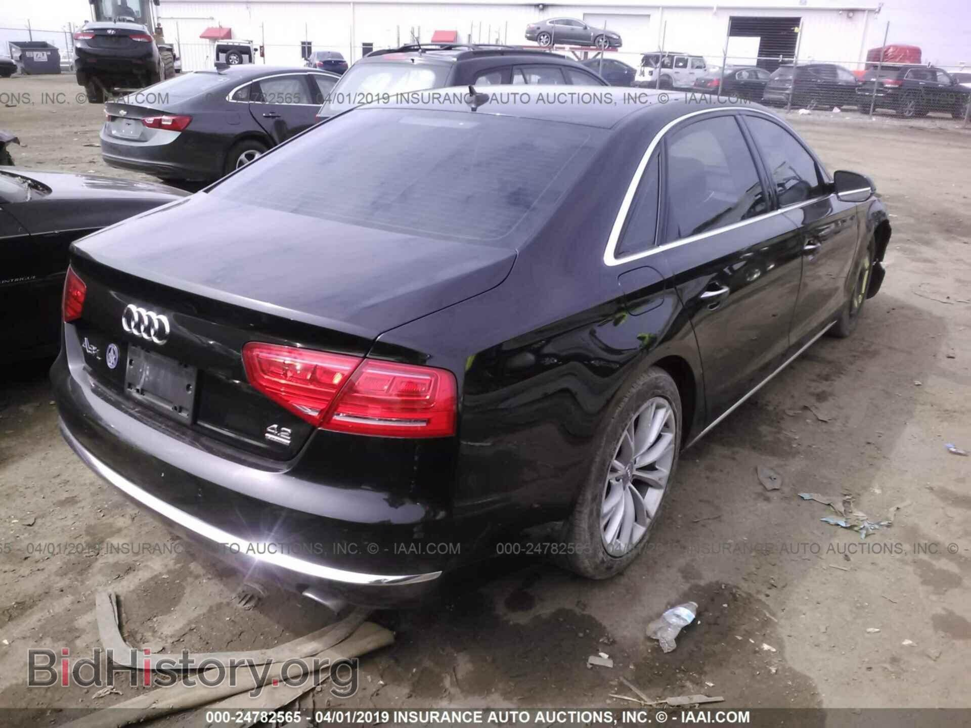 2011 AUDI A8 - VIN: WAURVAFD4BN018092 - Фото 4