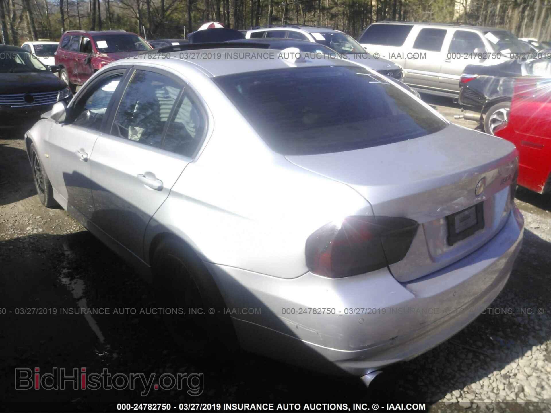 2006 BMW 330 - VIN: WBAVB33596PS15155 - Фото 3