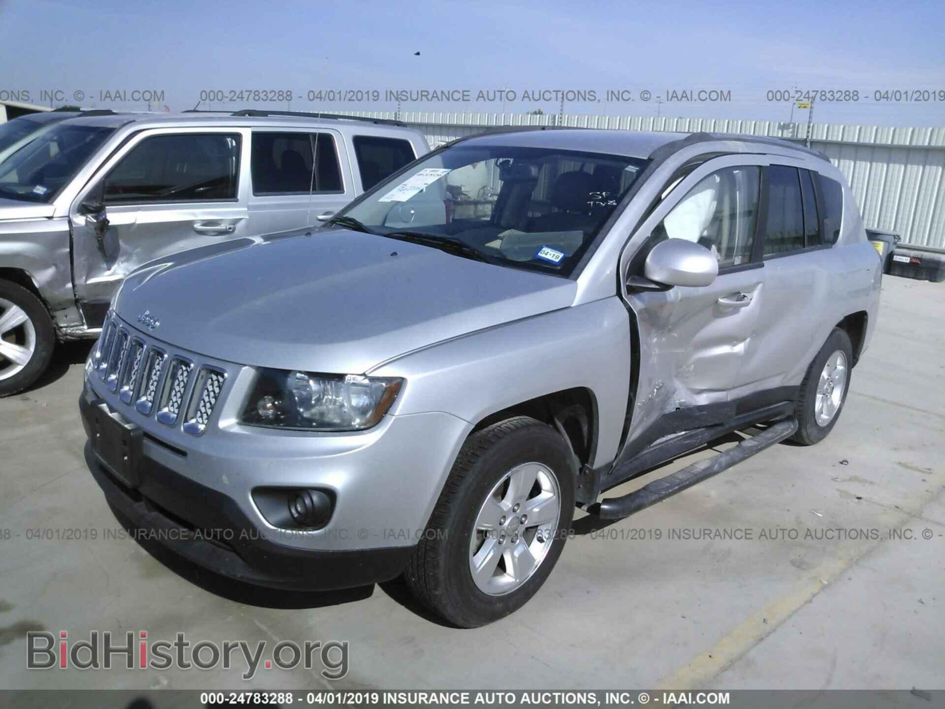 2014 JEEP COMPASS - VIN: 1C4NJCEA3ED541274 - Photo 2