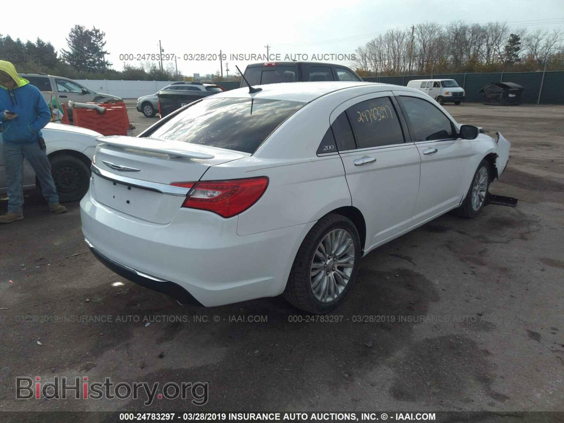 2013 CHRYSLER 200 - VIN: 1C3CCBCG5DN539672 - Photo 4