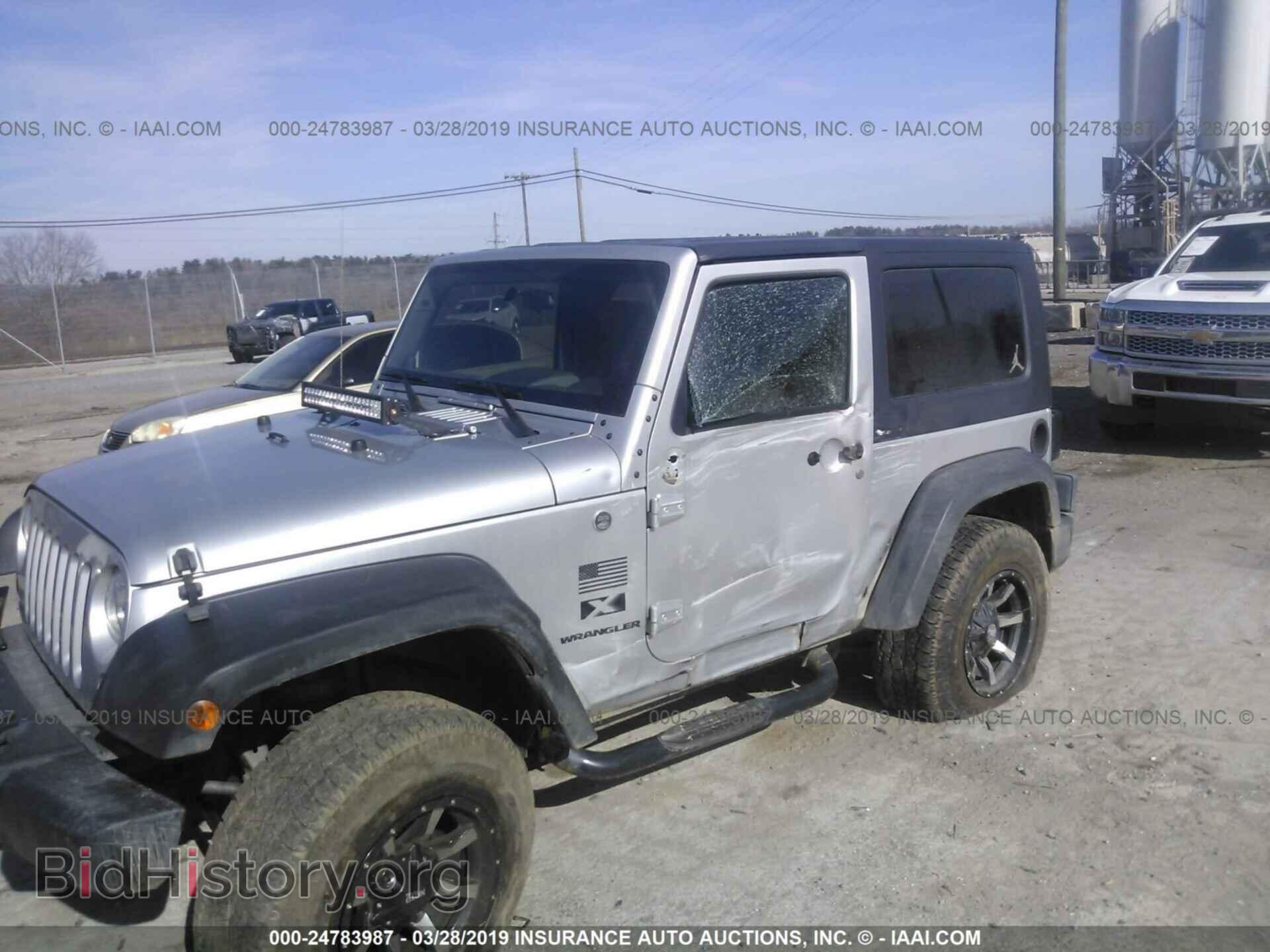 2009 JEEP WRANGLER - VIN: 1J4FA24129L740788 - Фото 6