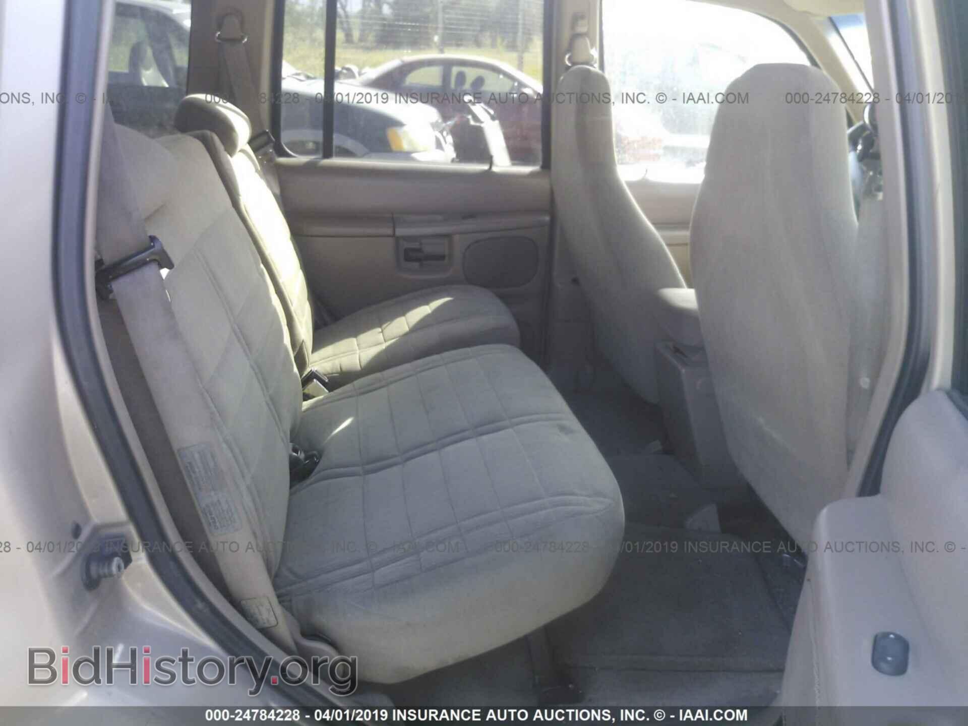 1997 Ford Explorer - VIN: 1FMDU32E5VZB68621 - Photo 8