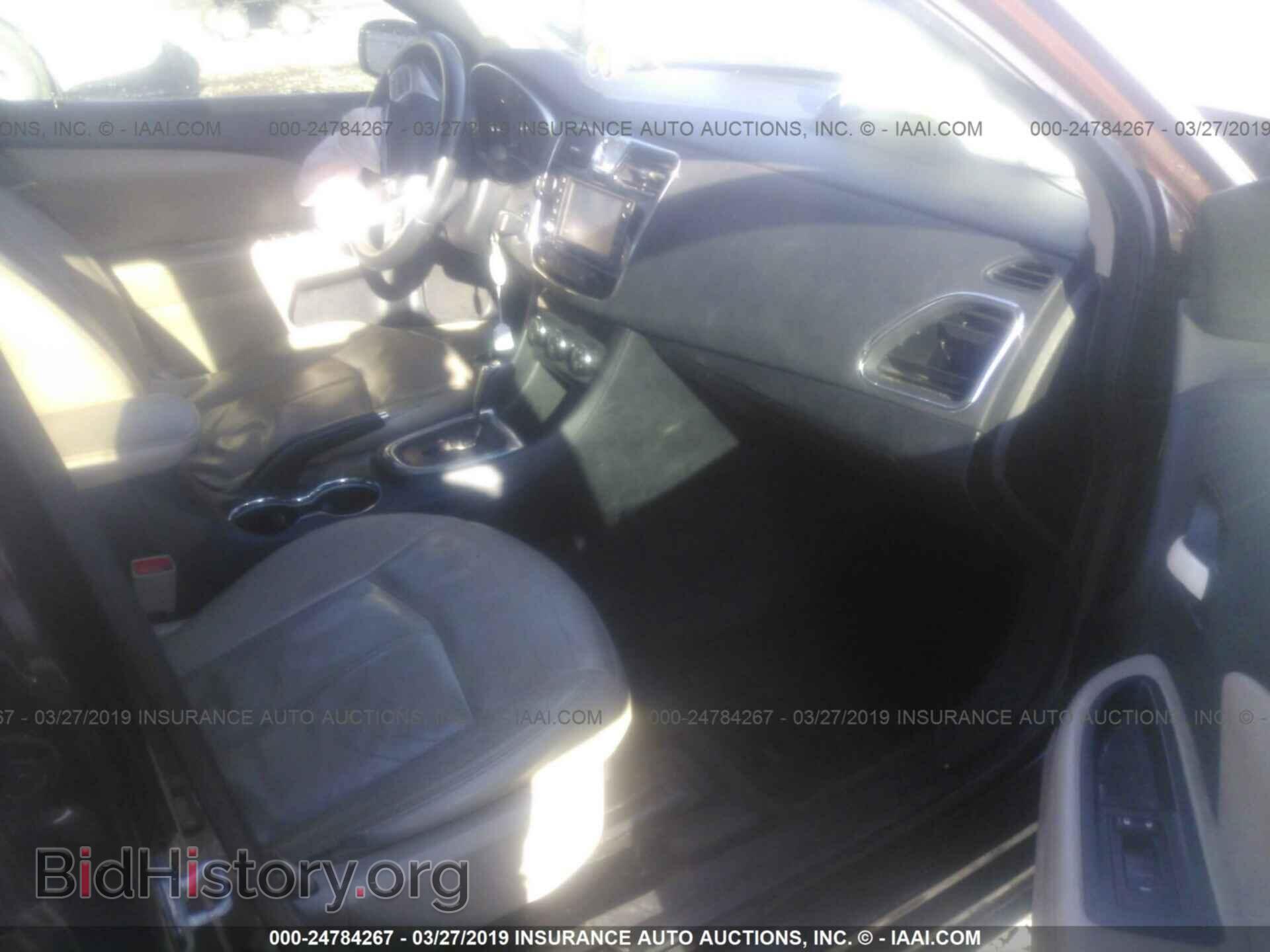 2012 CHRYSLER 200 - VIN: 1C3CCBCB3CN250146 - Photo 5