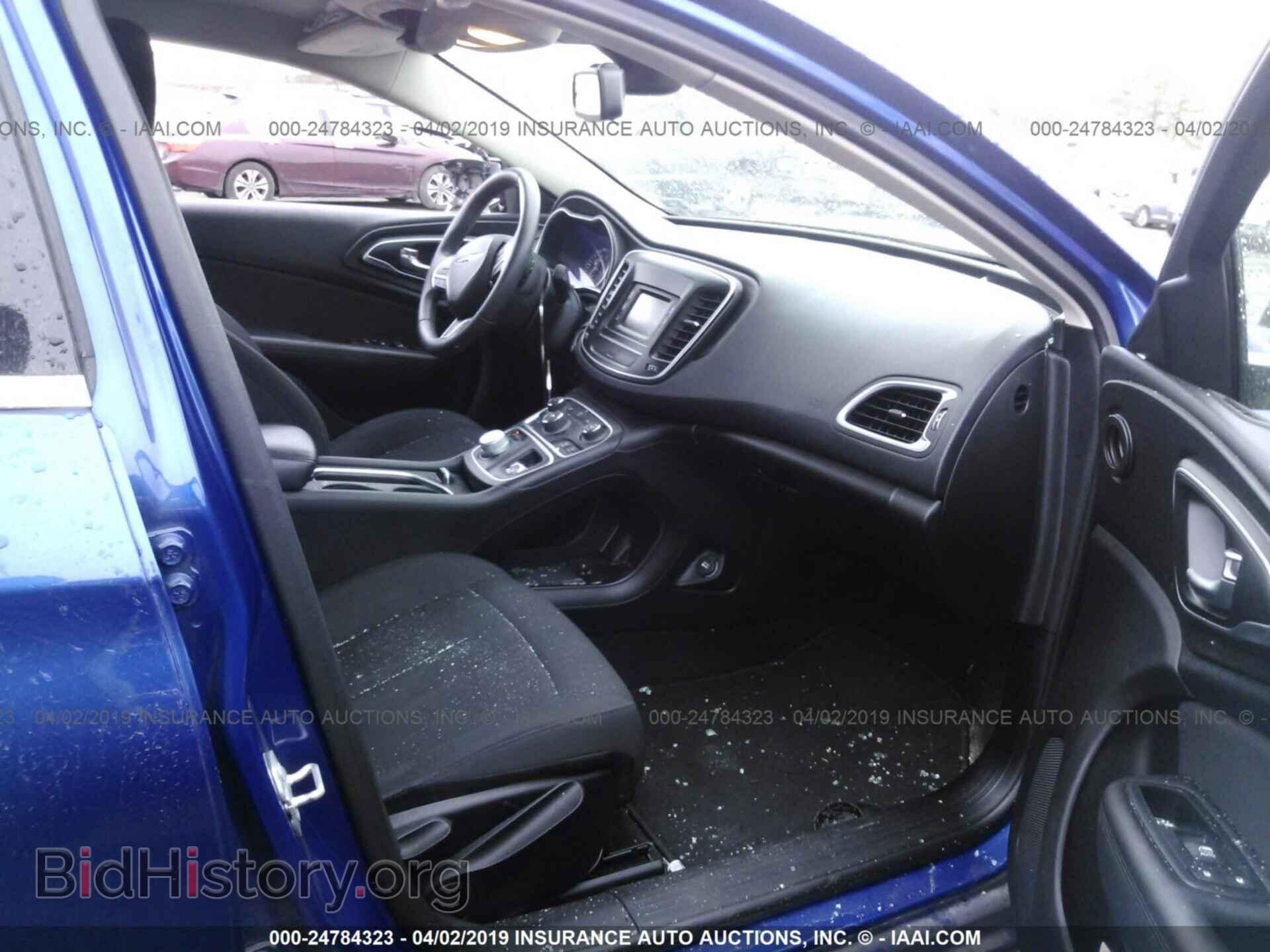 2016 CHRYSLER 200 - VIN: 1C3CCCABXGN106687 - Photo 5