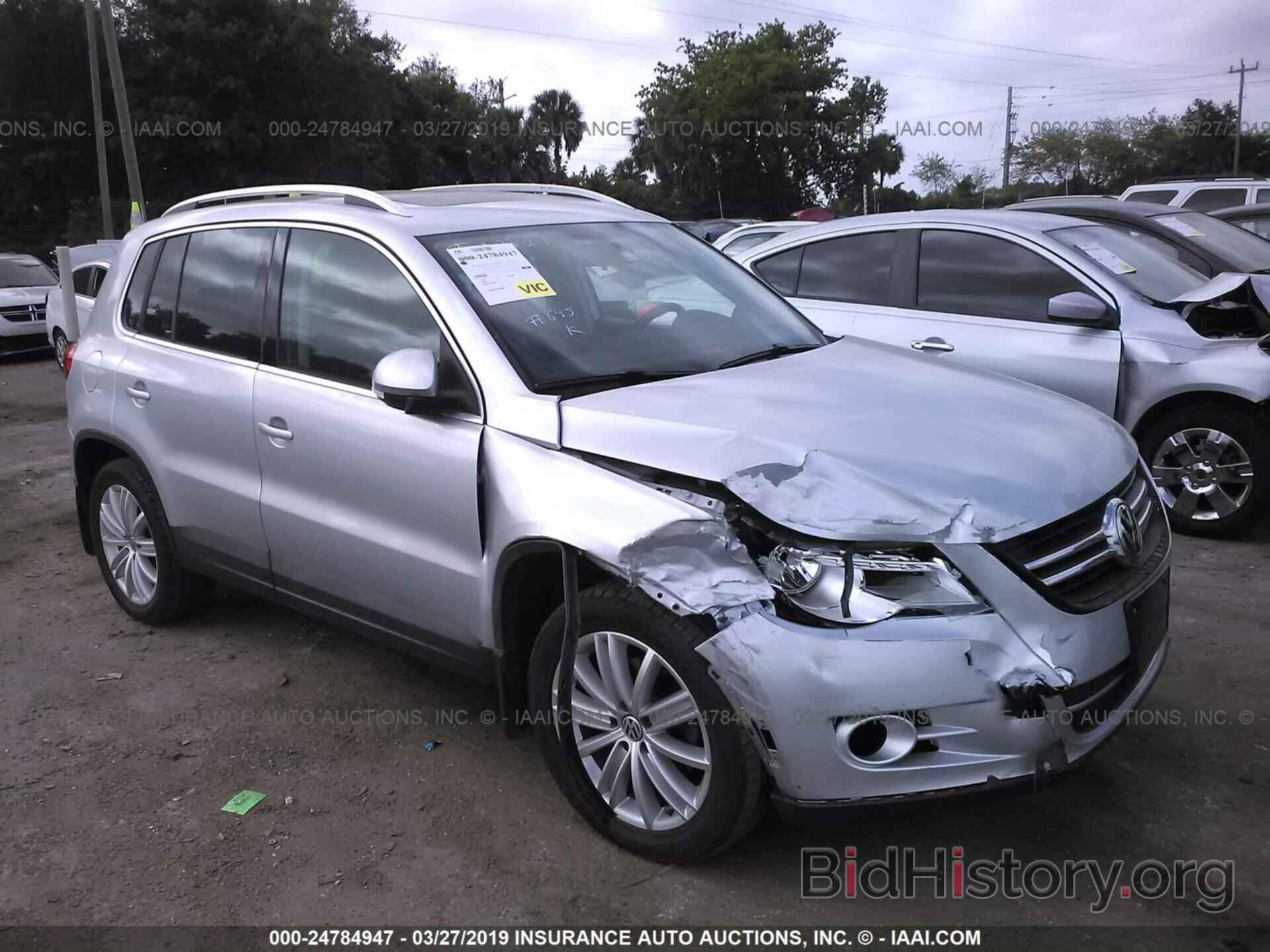 Photo WVGBV7AX4BW554233 - VOLKSWAGEN TIGUAN 2011