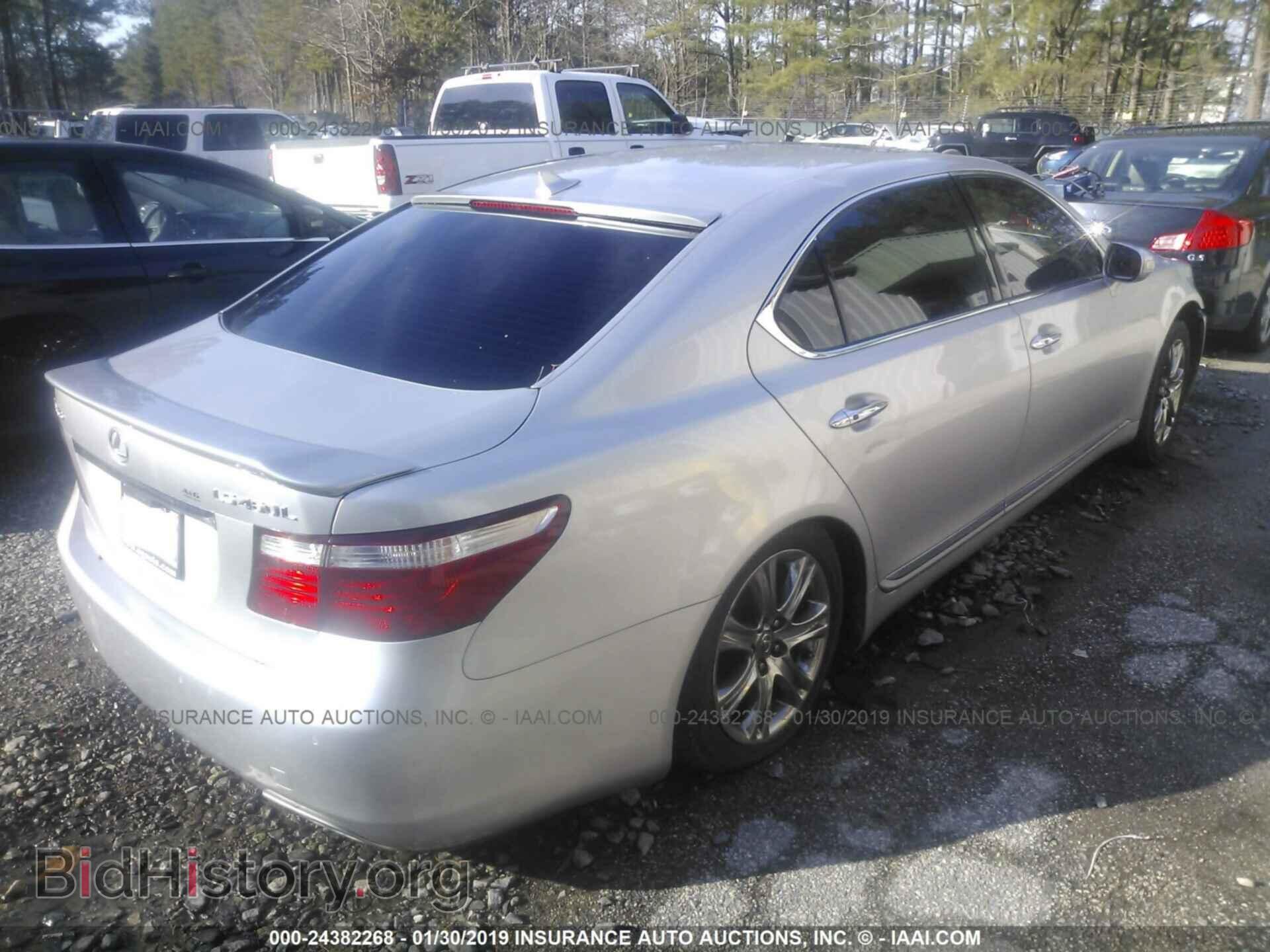 2007 LEXUS LS - VIN: JTHGL46FX75003119 - Photo 4
