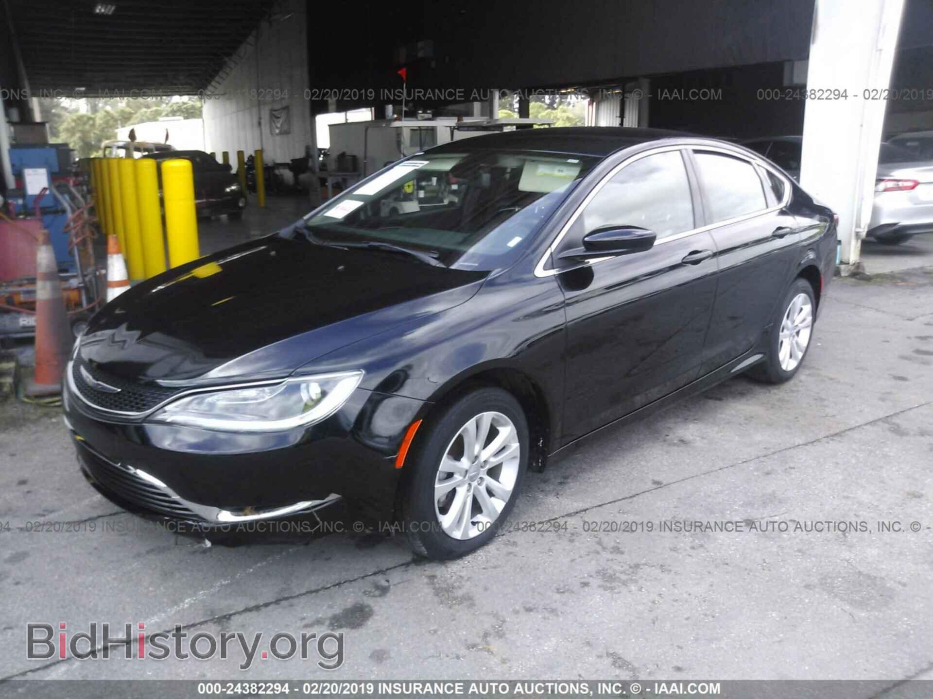 2015 CHRYSLER 200 - VIN: 1C3CCCAB8FN666576 - Photo 2