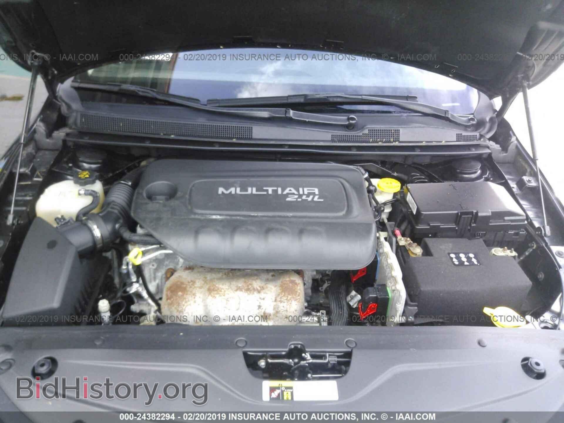 2015 CHRYSLER 200 - VIN: 1C3CCCAB8FN666576 - Photo 10