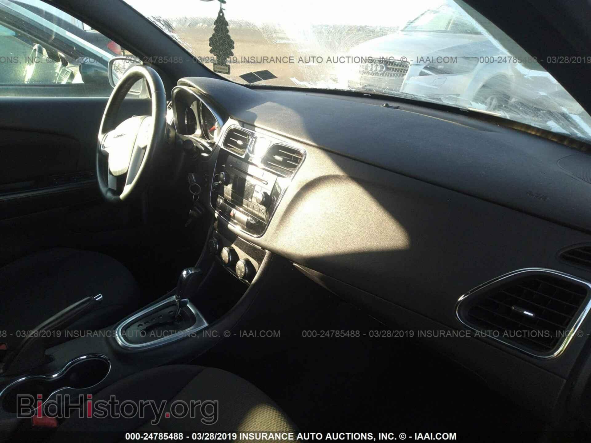 2013 CHRYSLER 200 - VIN: 1C3CCBBB0DN676766 - Photo 5