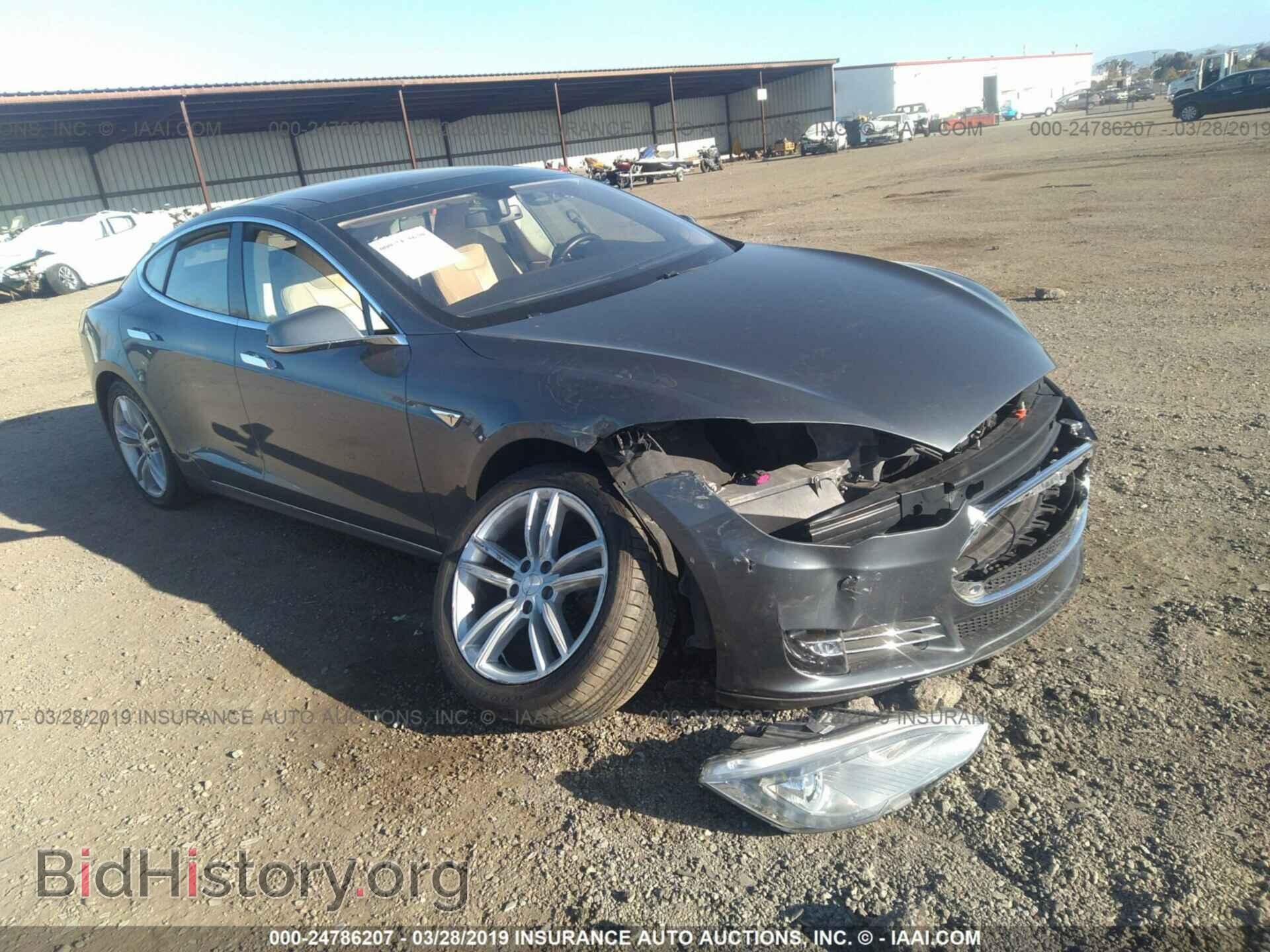 Фотография 5YJSA1CG6DFP27347 - TESLA MODEL S 2013