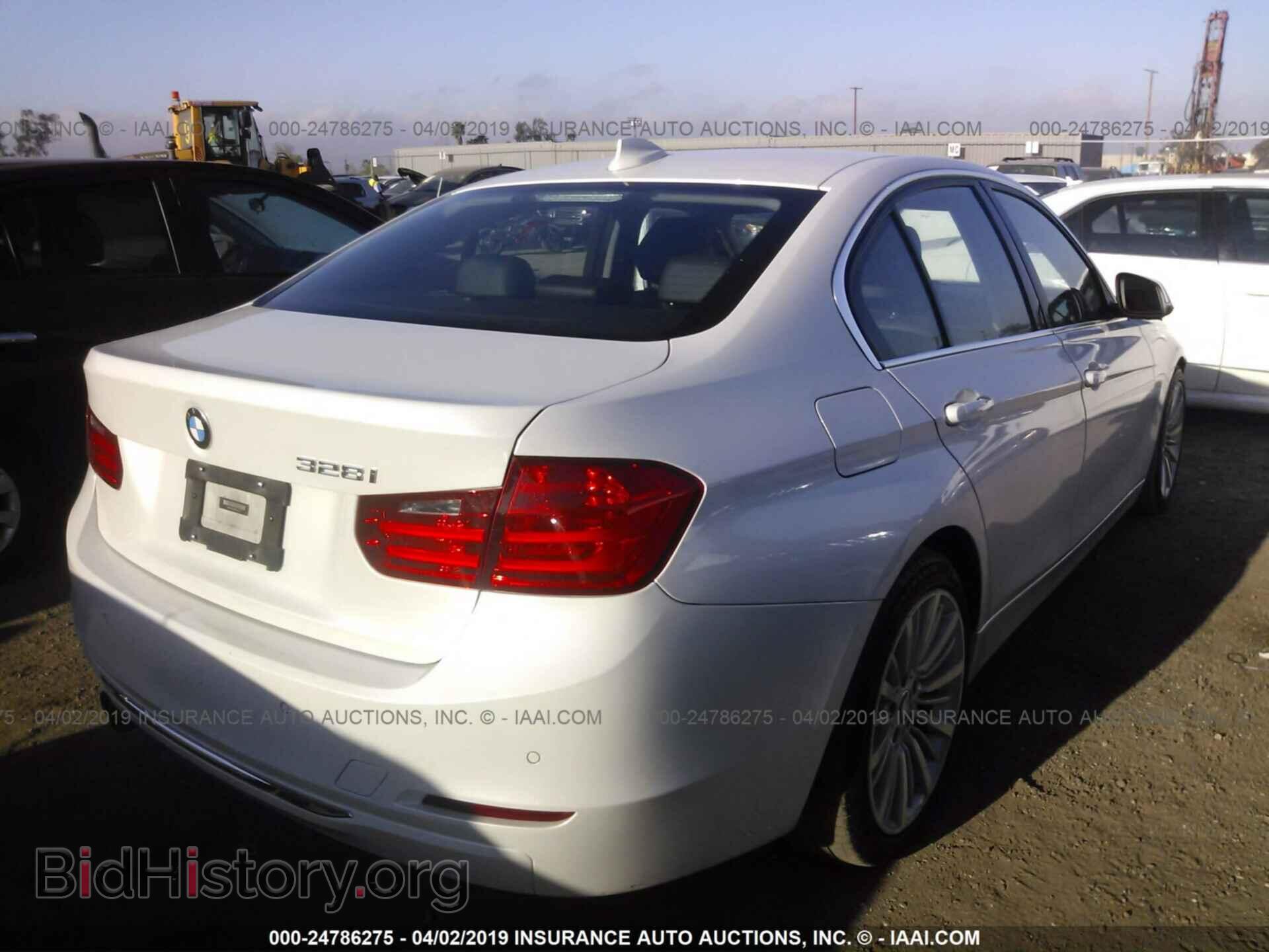 2013 BMW 328 - VIN: WBA3C1C58DF436726 - Фото 4