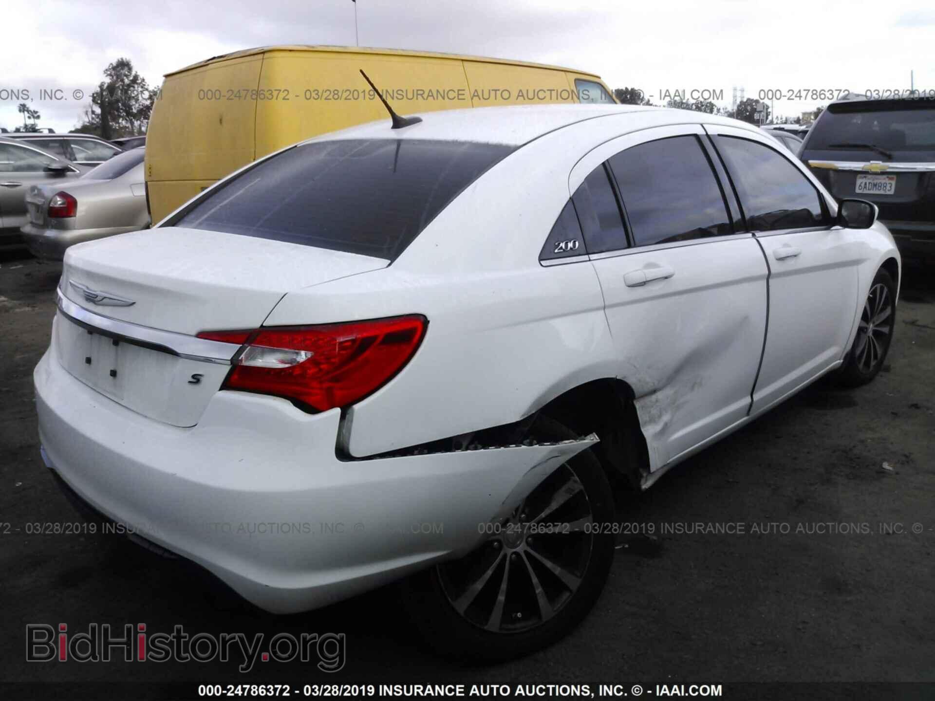 2013 CHRYSLER 200 - VIN: 1C3CCBBB7DN683827 - Photo 4