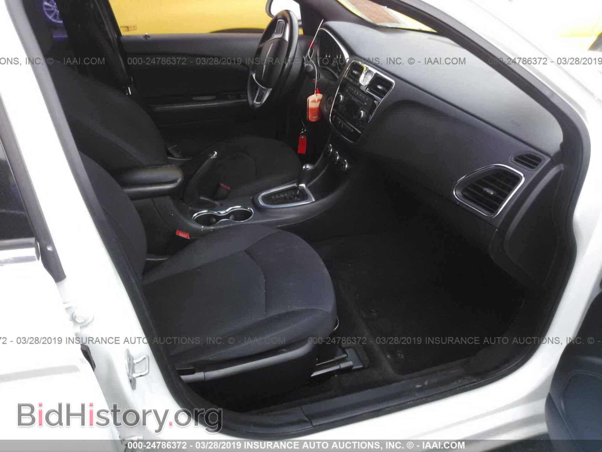 2013 CHRYSLER 200 - VIN: 1C3CCBBB7DN683827 - Photo 5