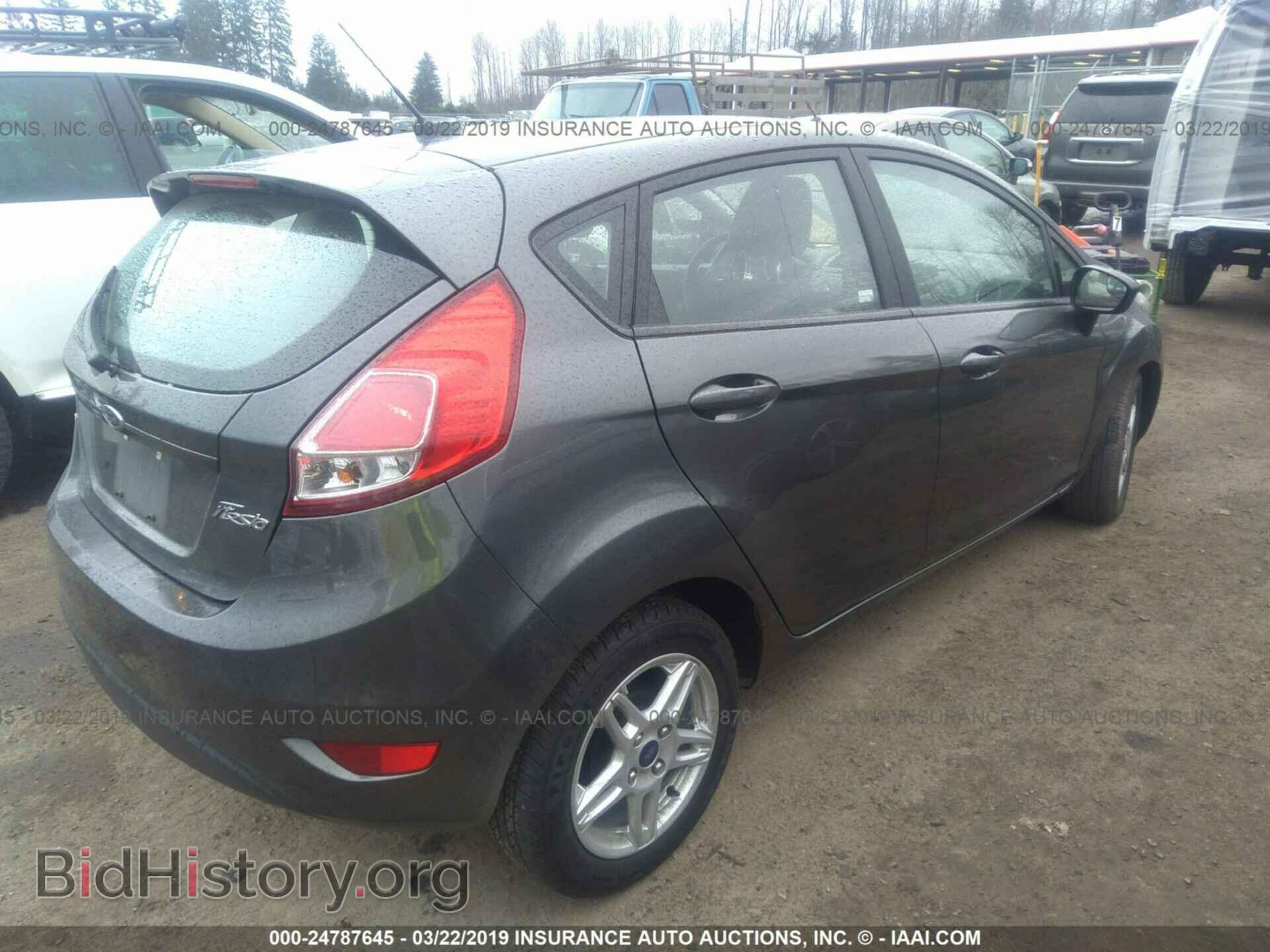 2017 FORD FIESTA - VIN: 3FADP4EJ3HM138491 - Фото 4