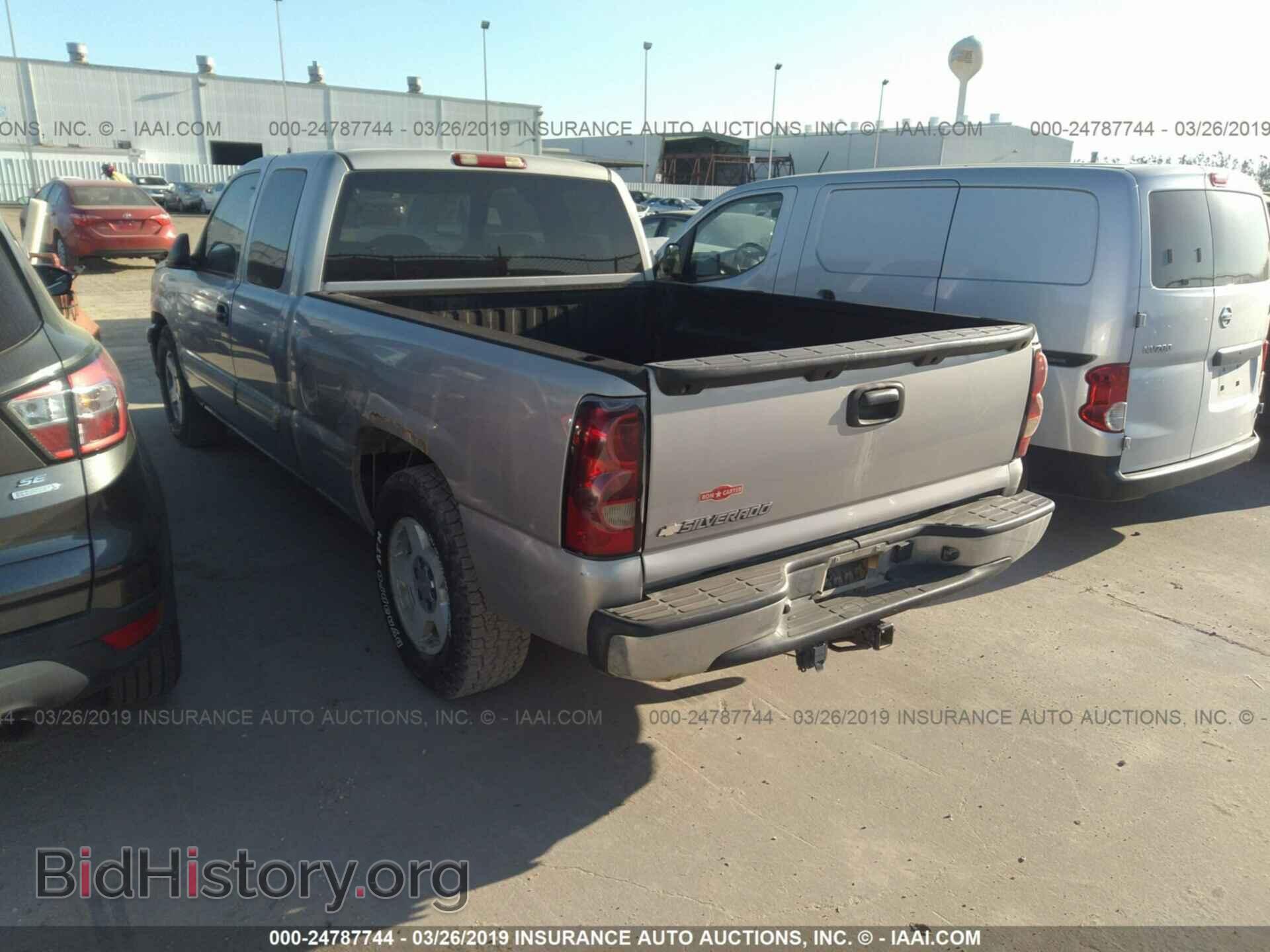 2006 CHEVROLET SILVERADO - VIN: 2GCEC19V961333277 - Фото 3