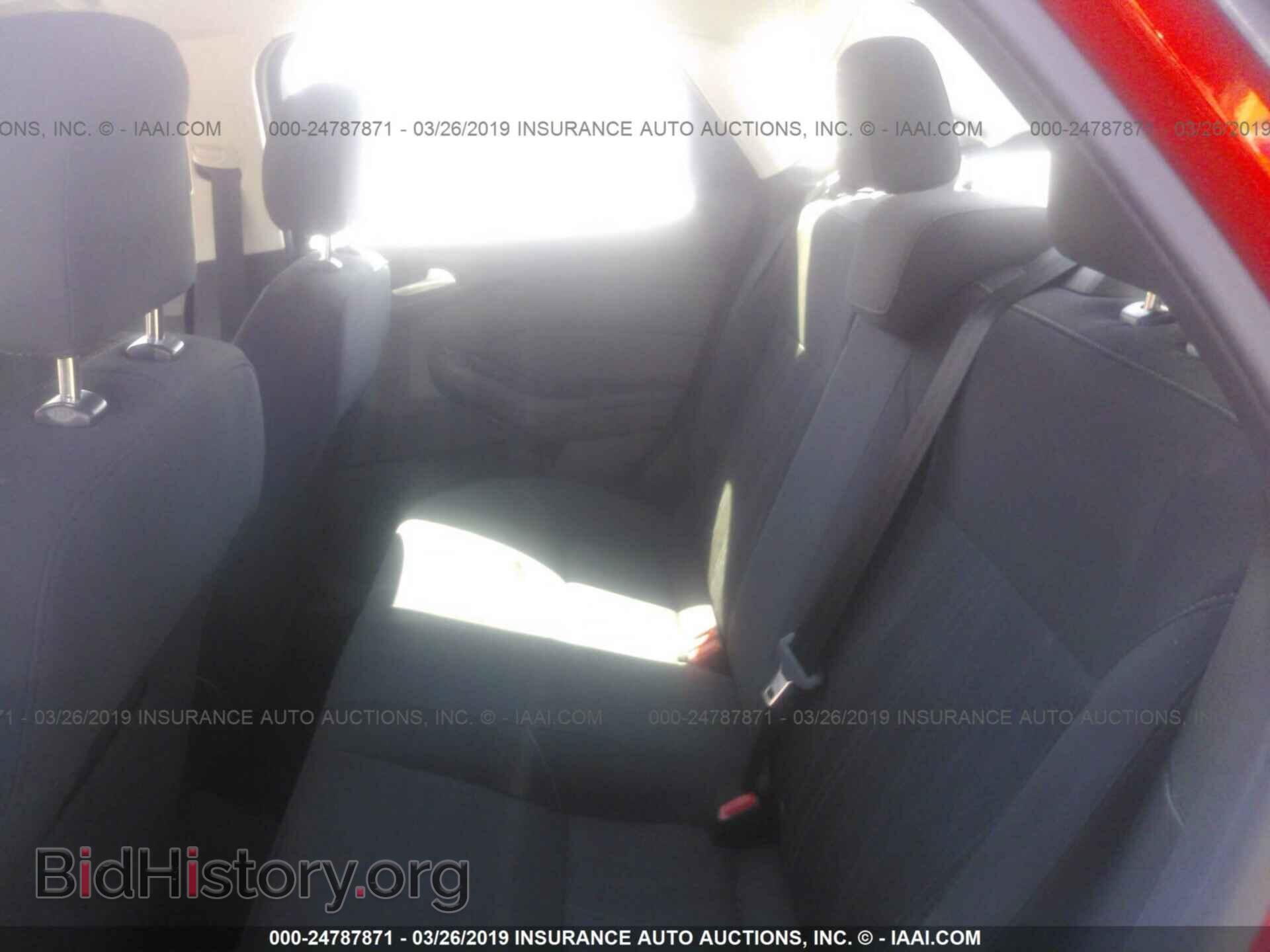 2016 FORD FOCUS - VIN: 1FADP3F27GL352434 - Photo 8