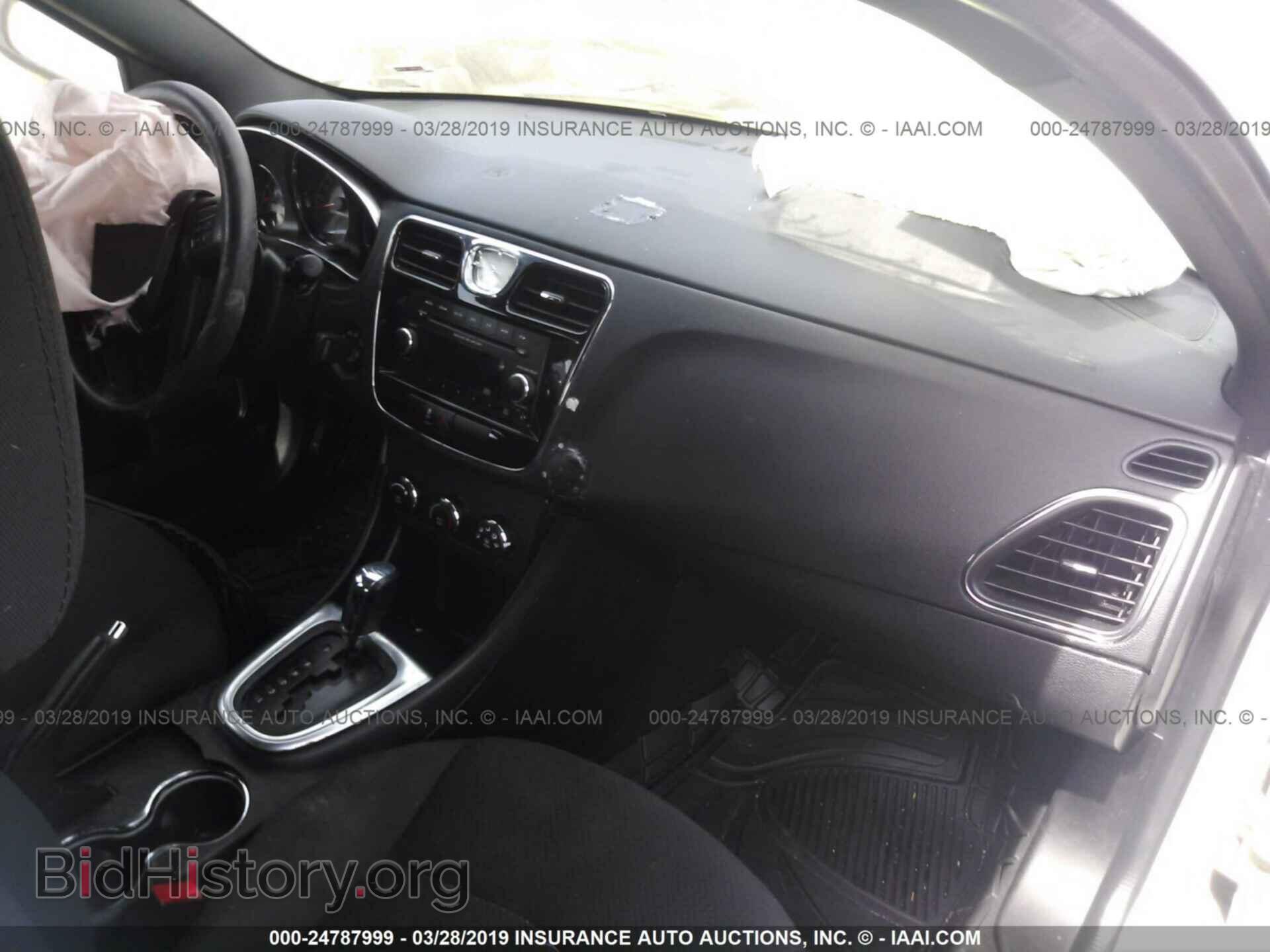 2013 CHRYSLER 200 - VIN: 1C3CCBAB2DN705282 - Фото 5