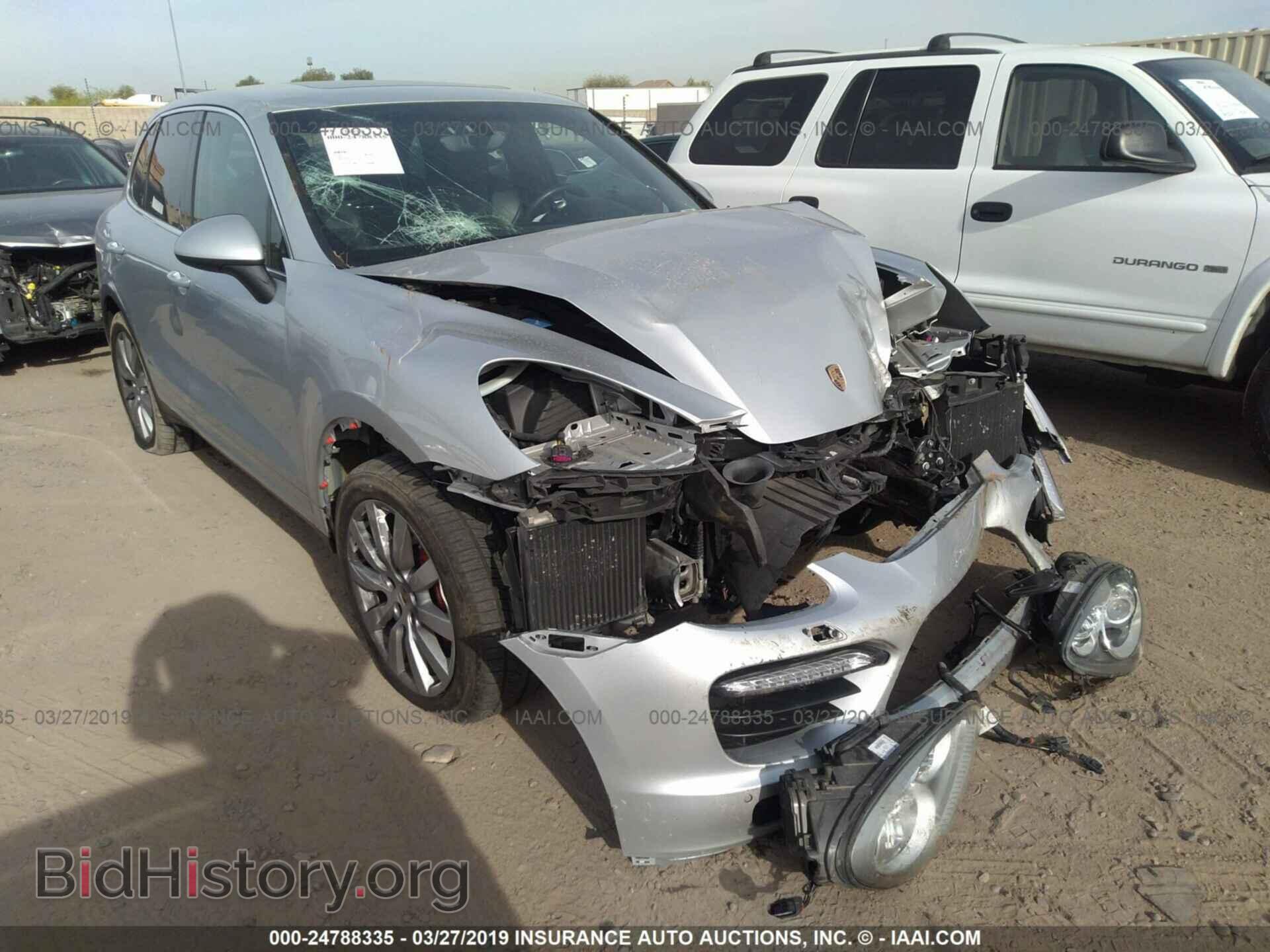 Photo WP1AC2A26BLA81545 - PORSCHE CAYENNE 2011