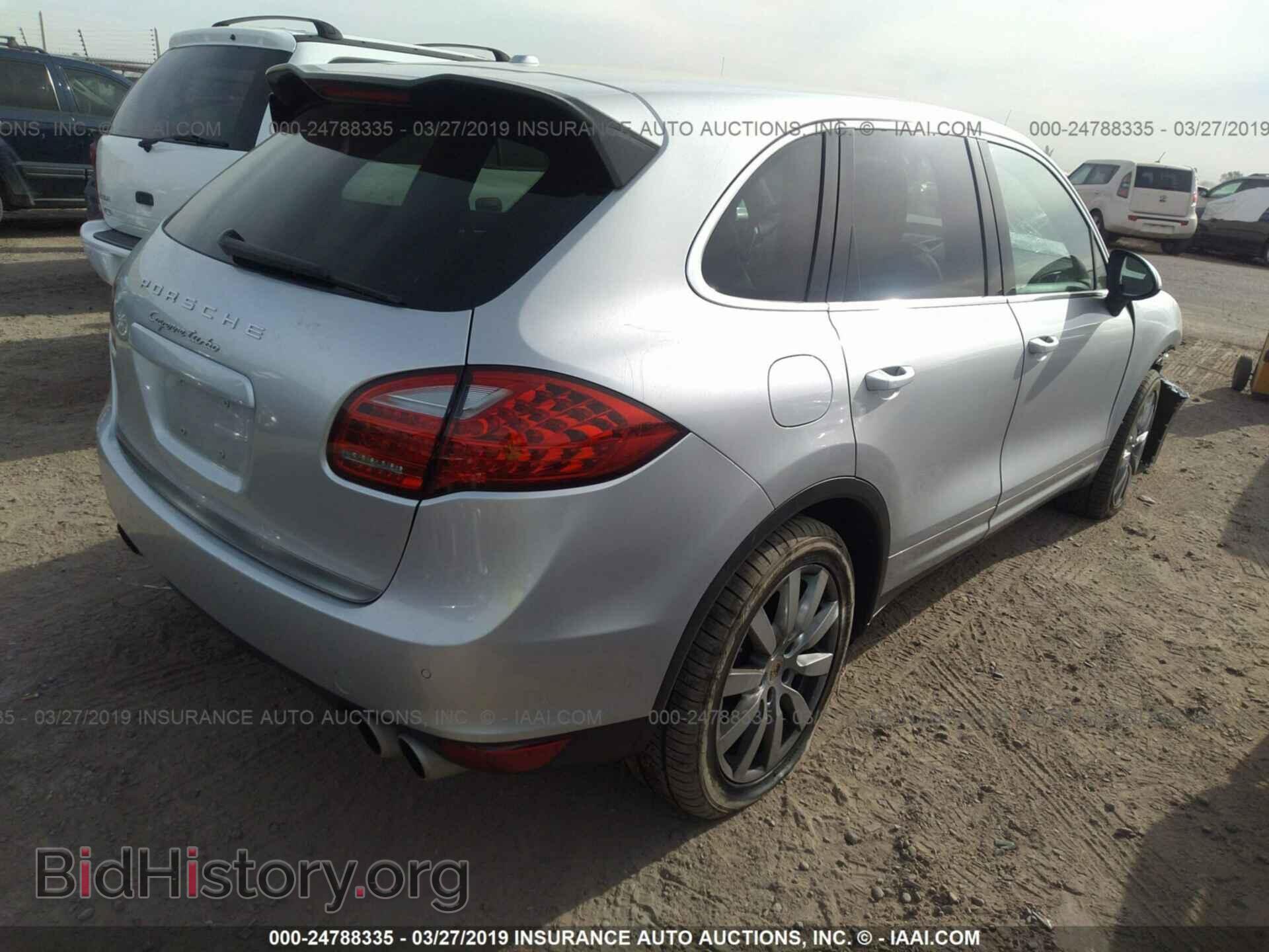 2011 PORSCHE CAYENNE - VIN: WP1AC2A26BLA81545 - Фото 4