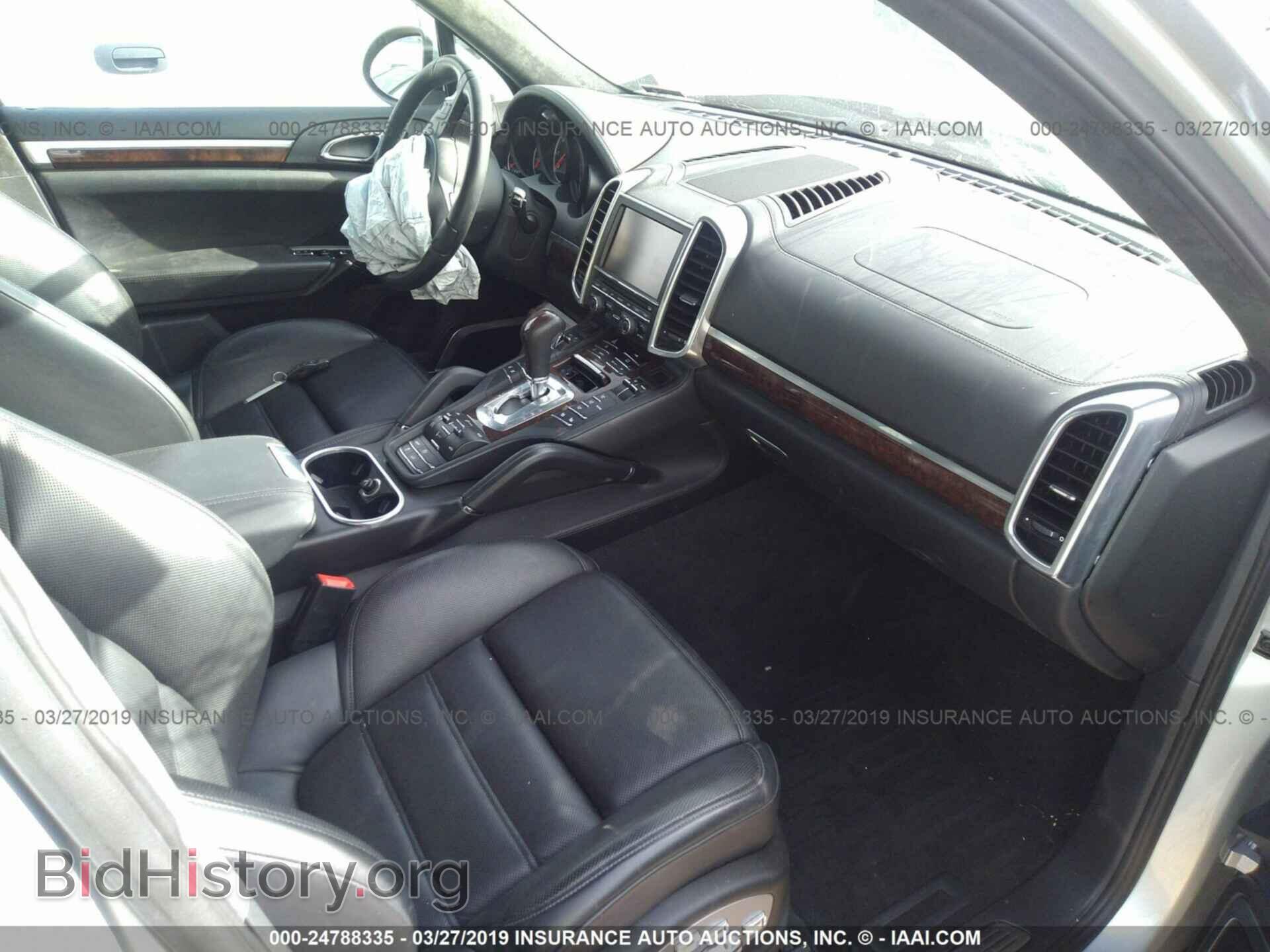2011 PORSCHE CAYENNE - VIN: WP1AC2A26BLA81545 - Фото 5