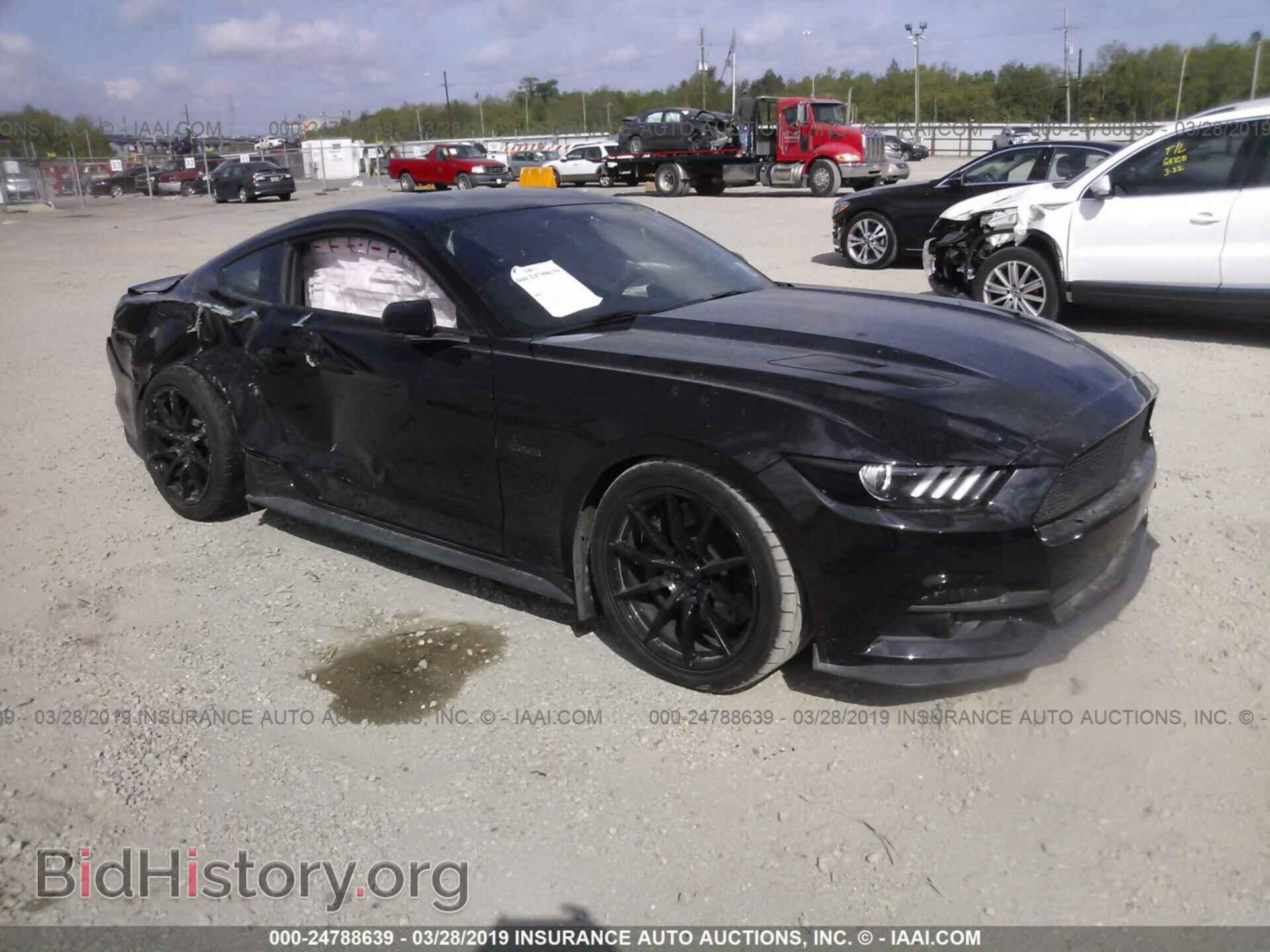 Photo 1FA6P8CF8H5289573 - FORD MUSTANG 2017