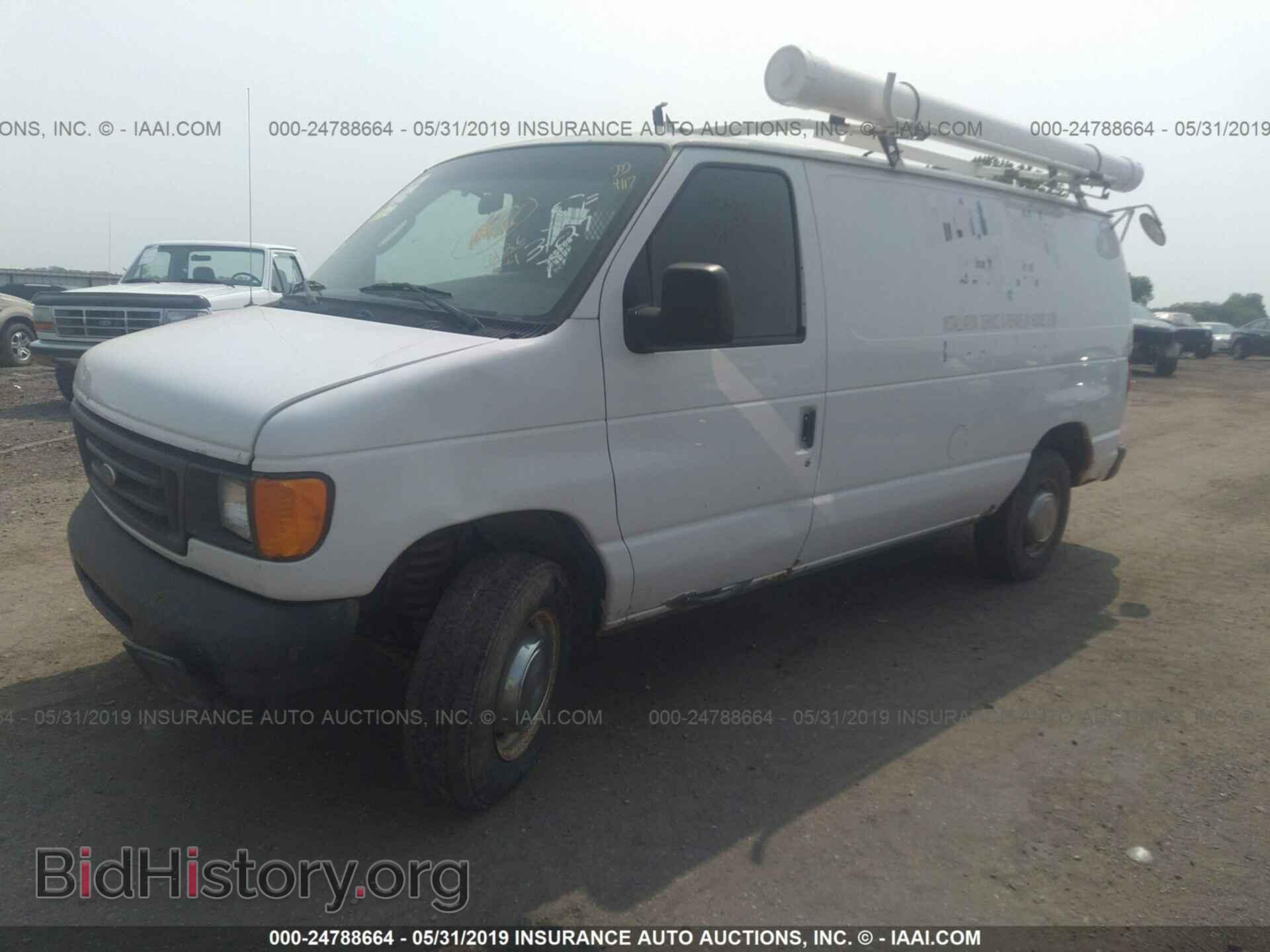 2004 FORD ECONOLINE - VIN: 1FTNE24L34HA01917 - Photo 2