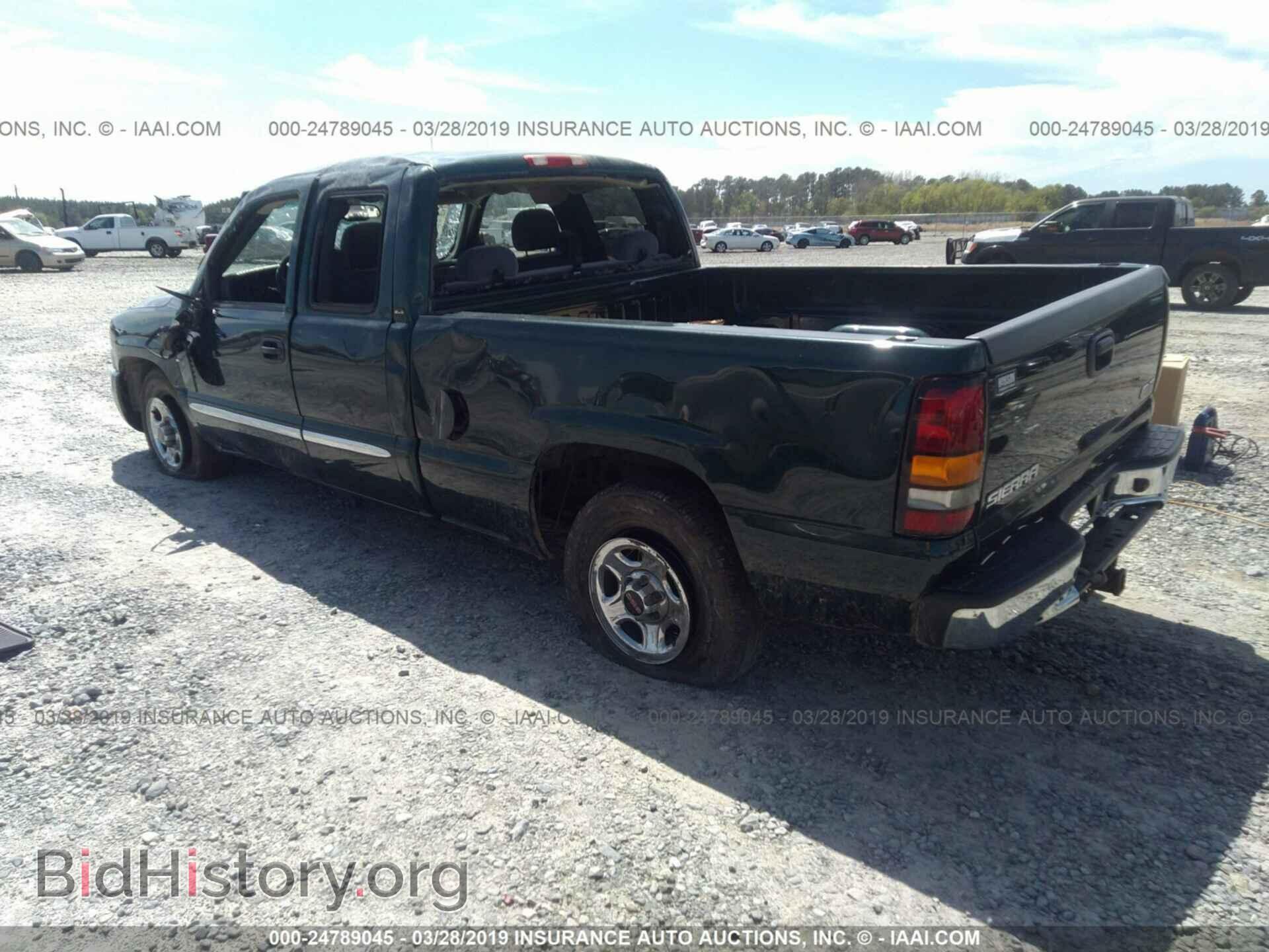 2004 GMC NEW SIERRA - VIN: 2GTEC19V641100888 - Фото 3