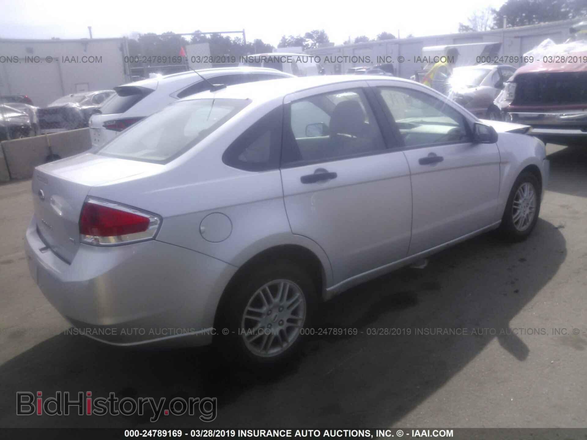2010 FORD FOCUS - VIN: 1FAHP3FN9AW215058 - Фото 4