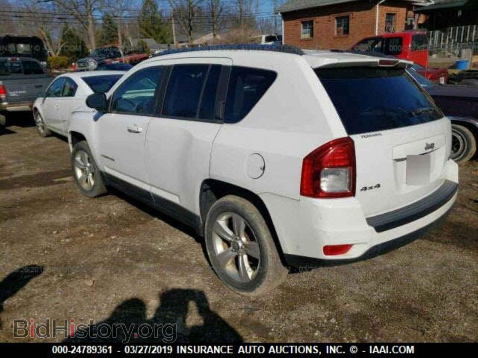 2011 JEEP COMPASS - VIN: 1J4NF1FB1BD210826 - Фото 3