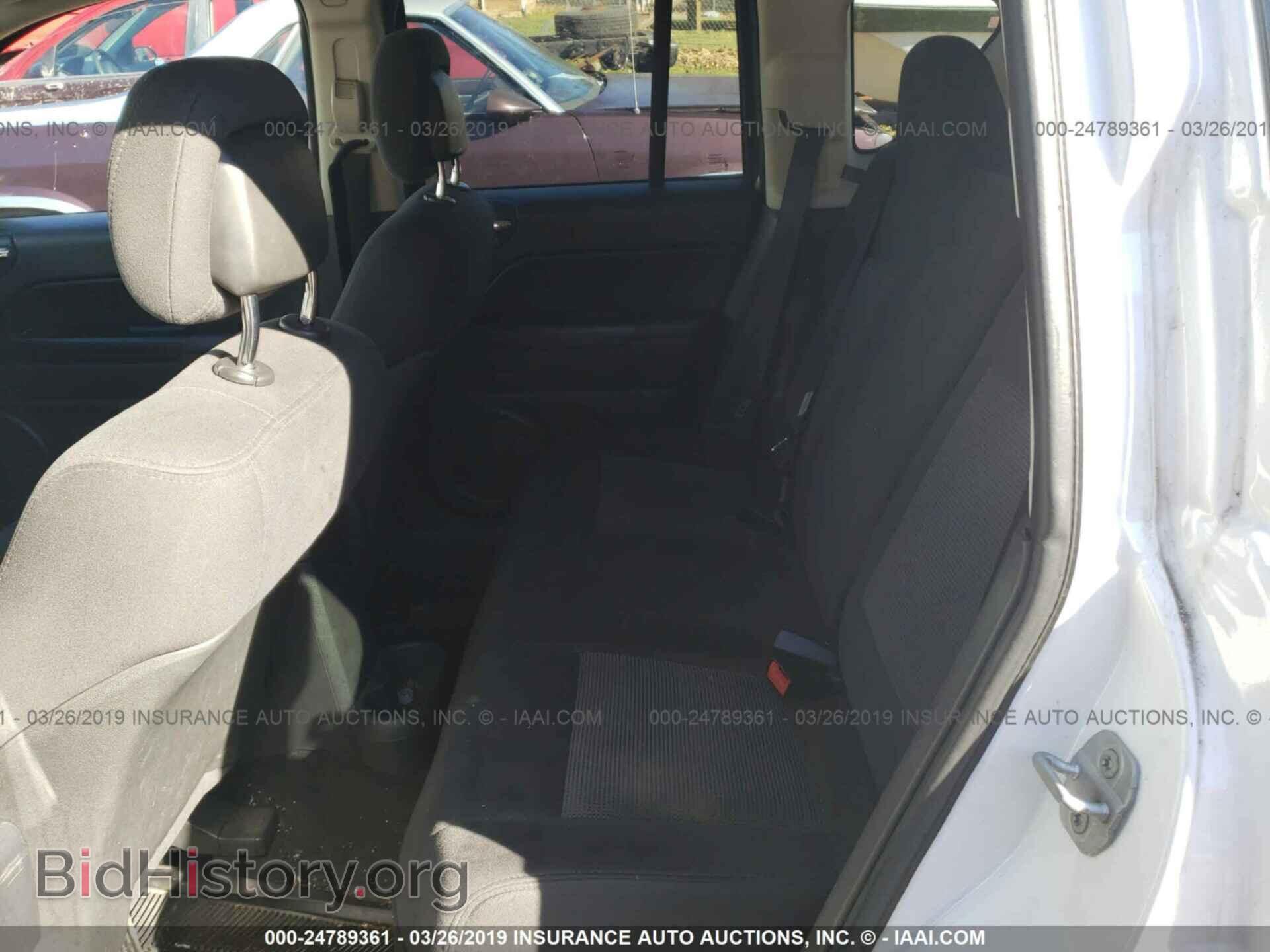 2011 JEEP COMPASS - VIN: 1J4NF1FB1BD210826 - Фото 8