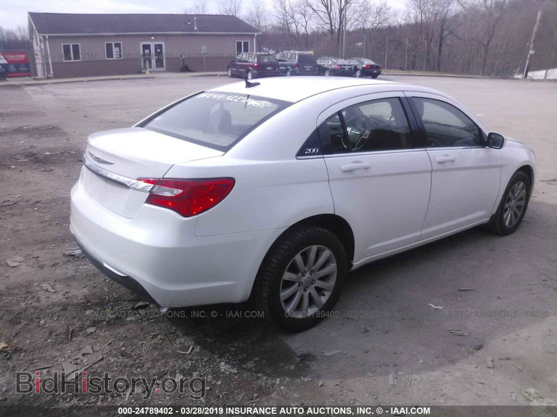2012 CHRYSLER 200 - VIN: 1C3CCBBG5CN188049 - Фото 4
