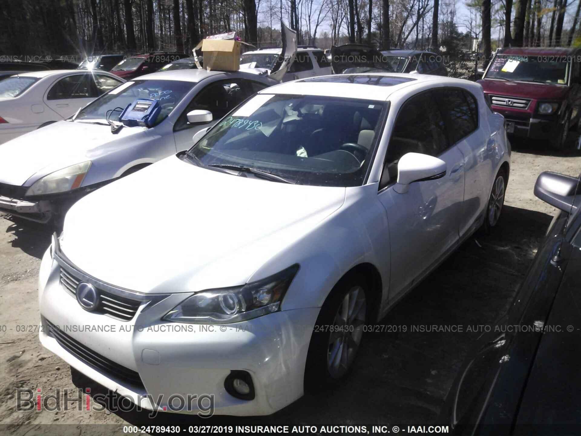 2011 LEXUS CT - VIN: JTHKD5BH1B2031728 - Фото 2