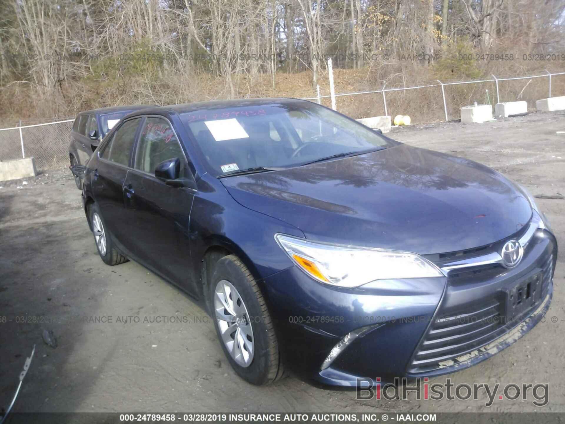 Photo 4T4BF1FK4FR465566 - TOYOTA CAMRY 2015