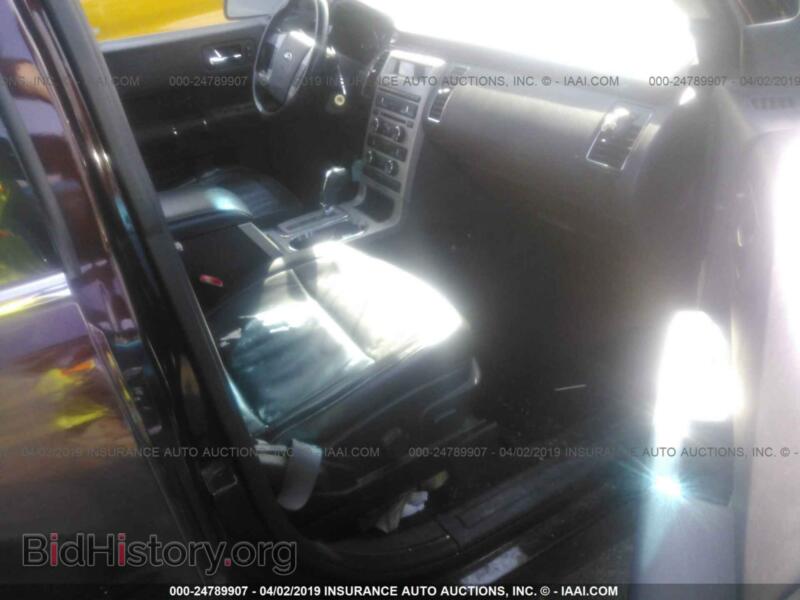2010 Ford FLEX (VIN 2FMGK5CC9ABA74427) — photo 5 of 10