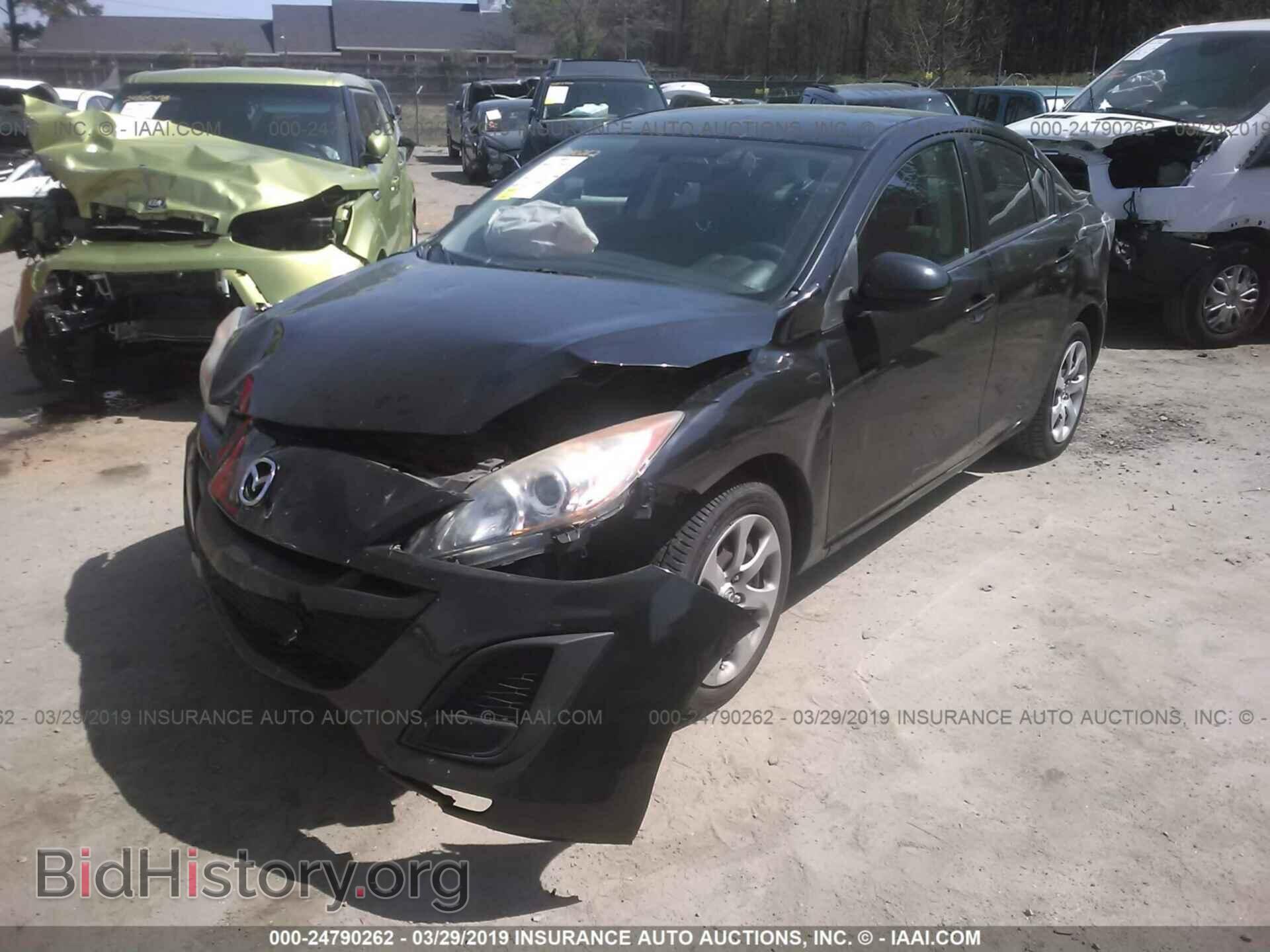 2011 MAZDA 3 - VIN: JM1BL1UF2B1427701 - Фото 2