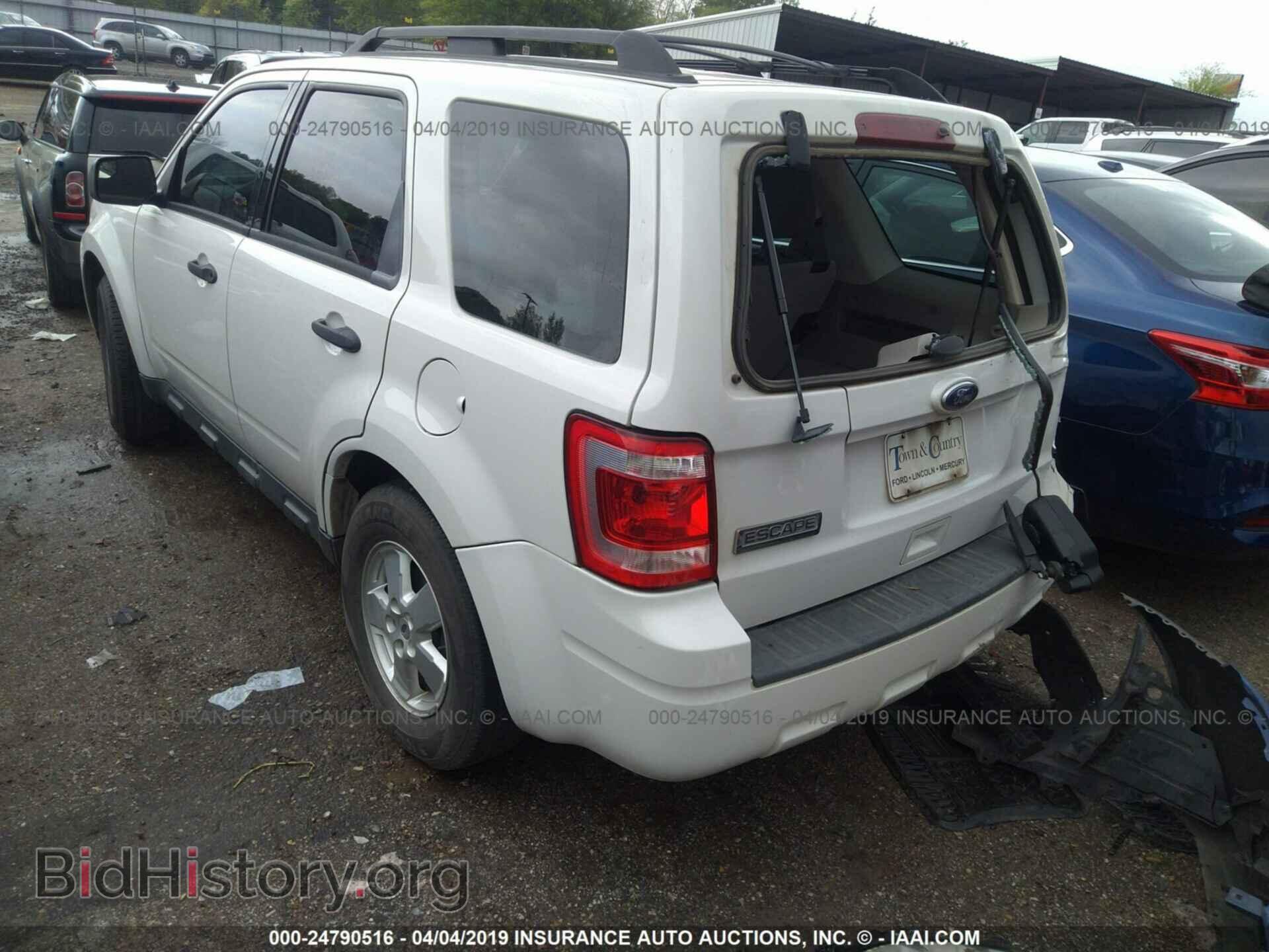 2011 FORD ESCAPE - VIN: 1FMCU0C72BKB04261 - Photo 3