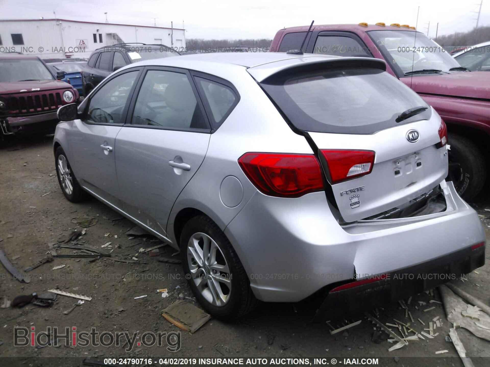 2012 KIA FORTE - VIN: KNAFU5A28C5633409 - Фото 3