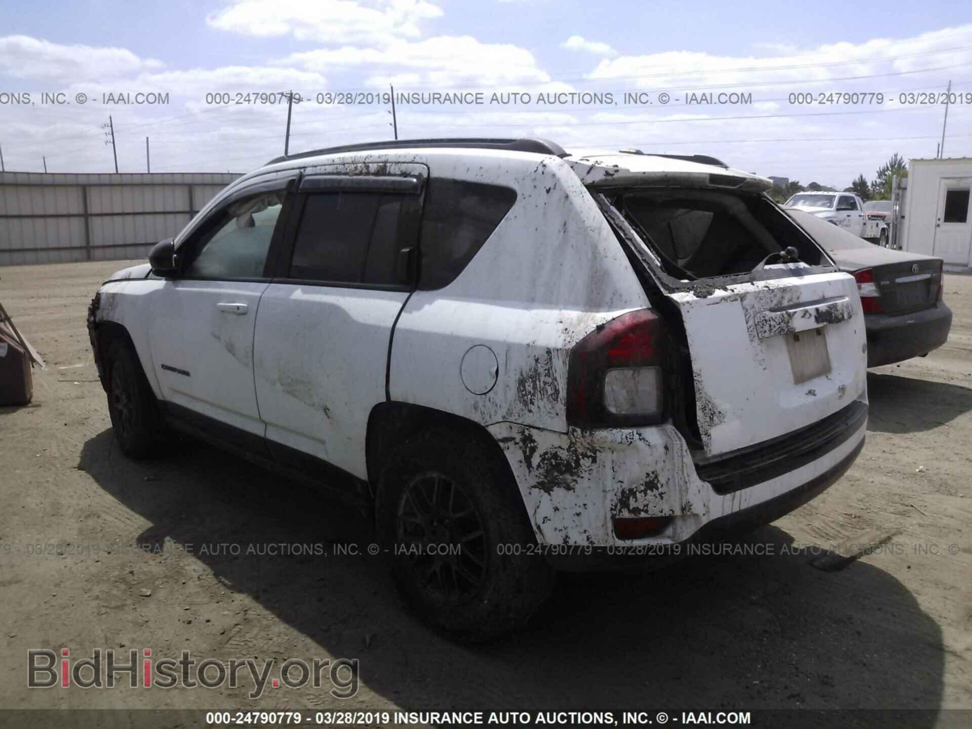 2015 JEEP COMPASS - VIN: 1C4NJCBA4FD220141 - Фото 3