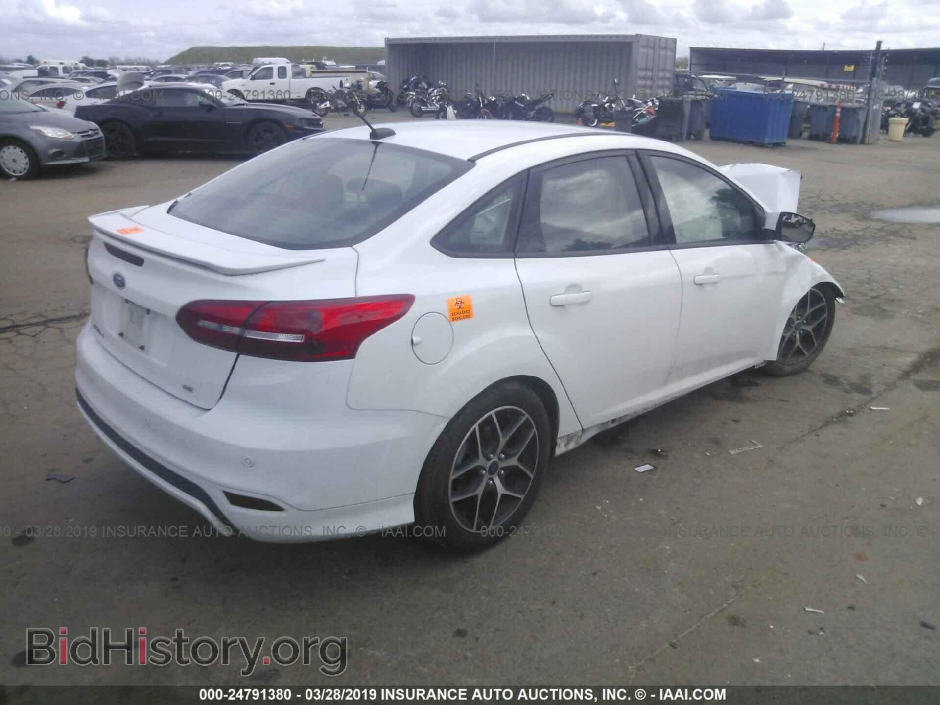2016 FORD FOCUS - VIN: 1FADP3F20GL388157 - Фото 4