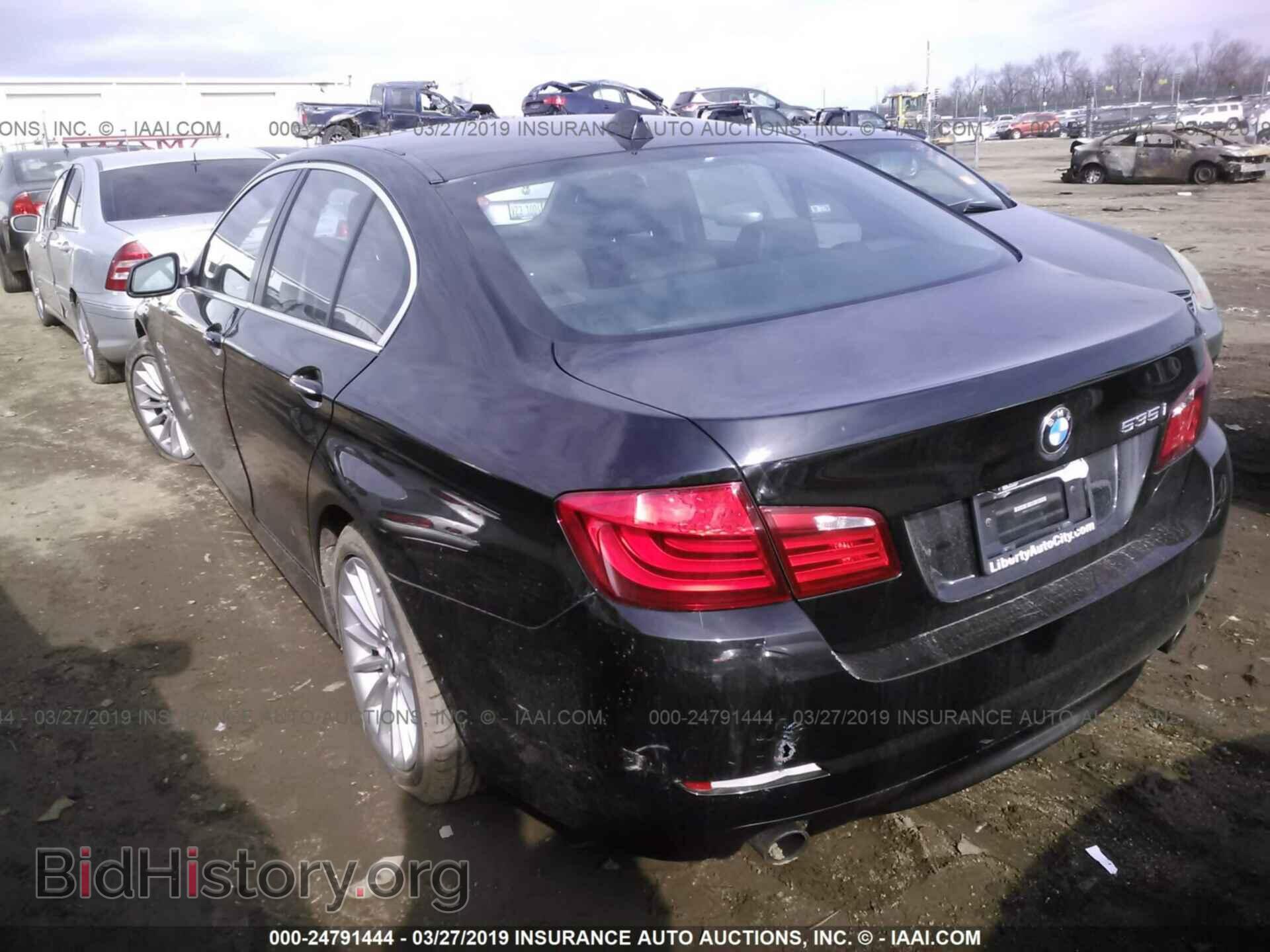 2011 BMW 535 - VIN: WBAFU7C57BC876321 - Фото 3