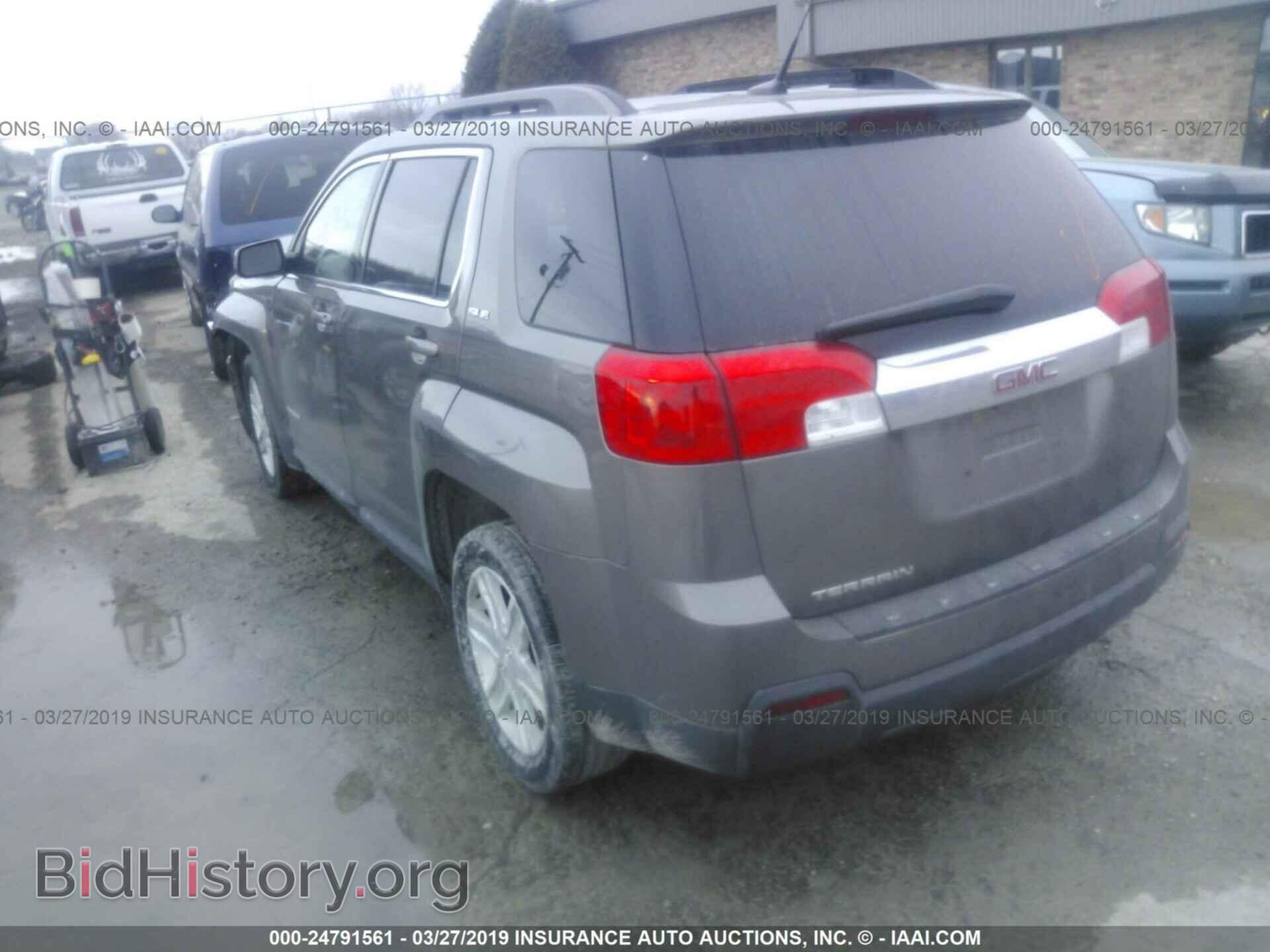 2011 GMC TERRAIN - VIN: 2CTALSEC8B6303634 - Фото 3