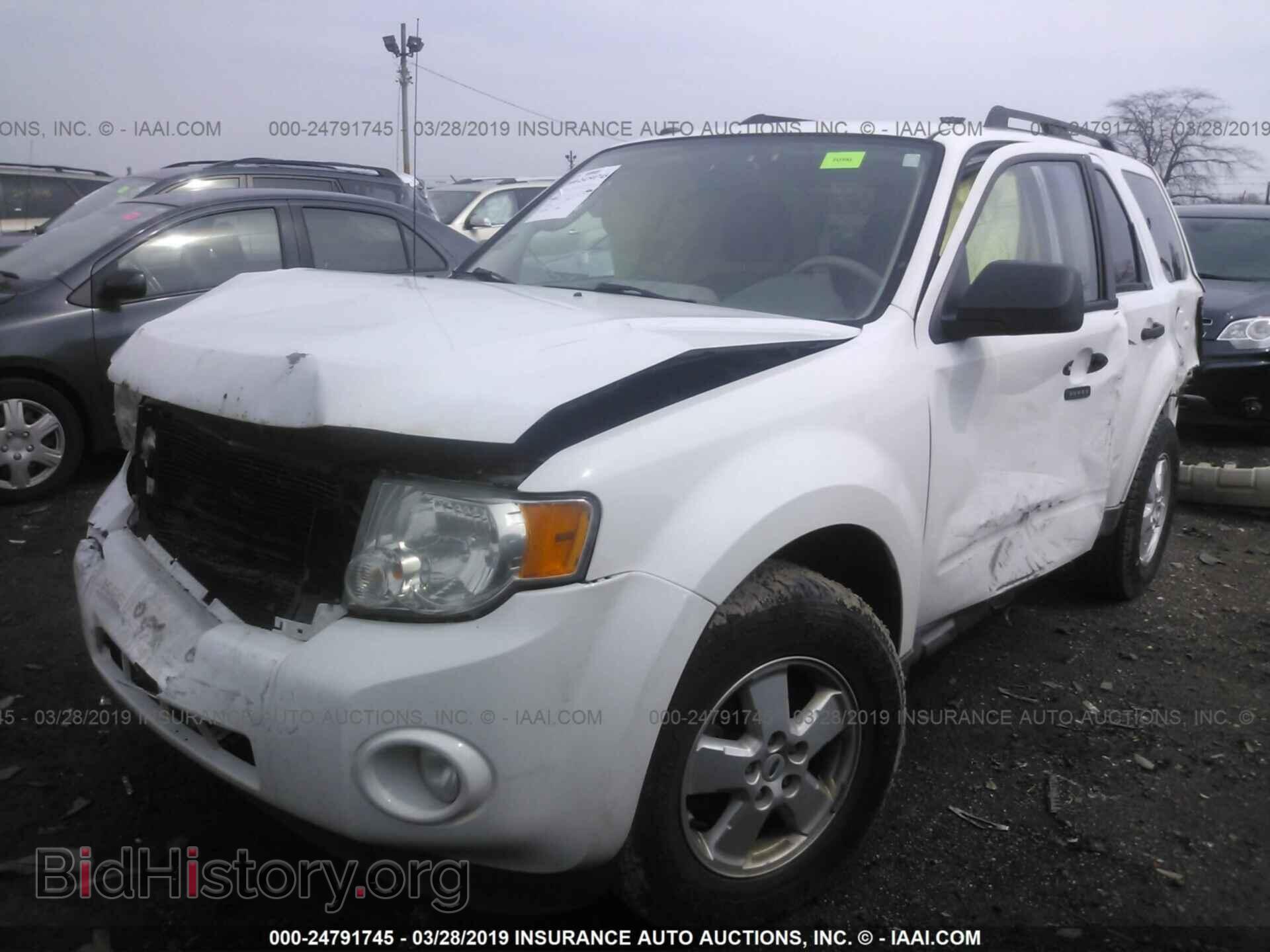 2009 FORD ESCAPE - VIN: 1FMCU03GX9KC81926 - Фото 2