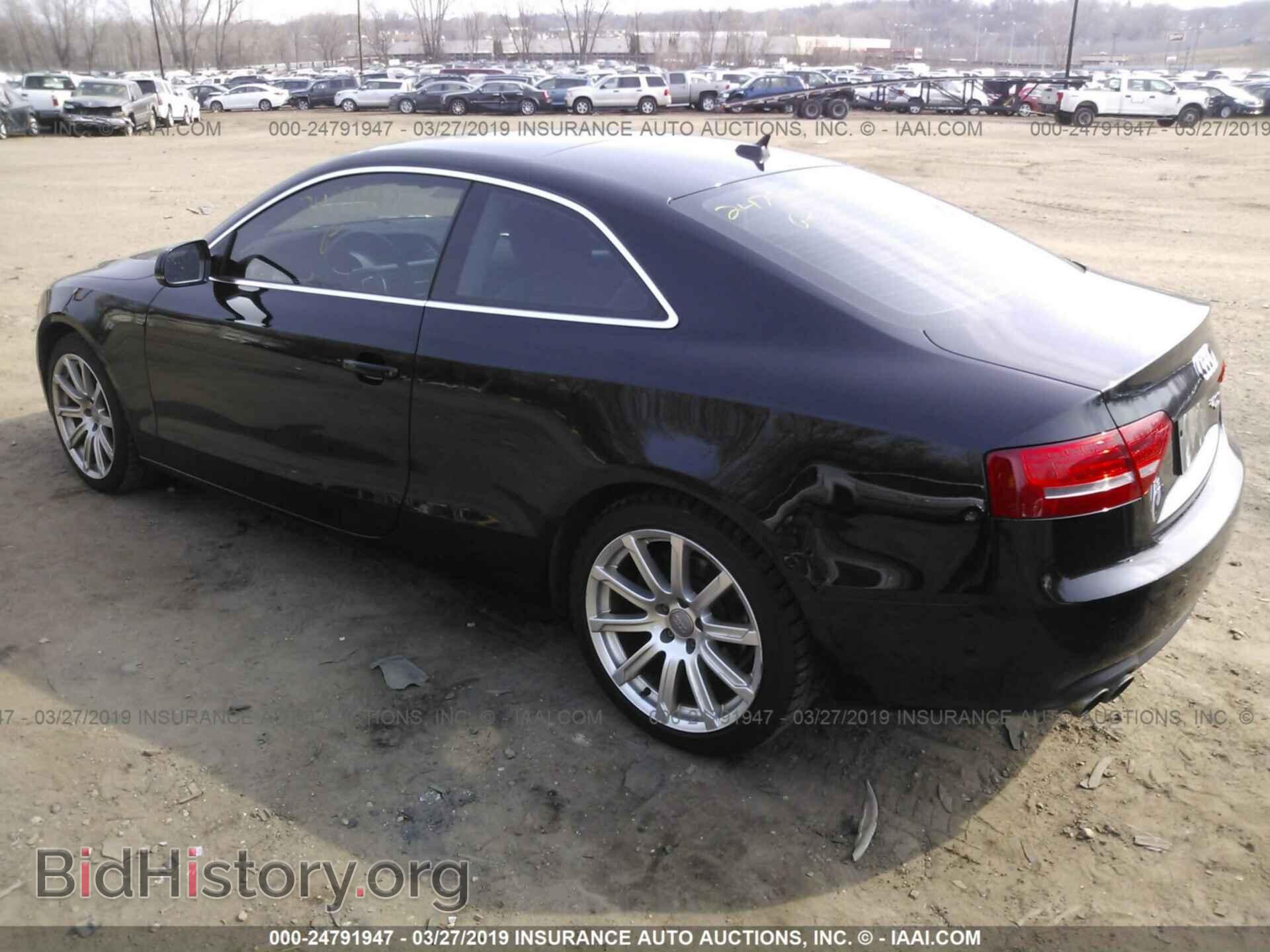 2011 AUDI A5 - VIN: WAULFAFRXBA083034 - Фото 3