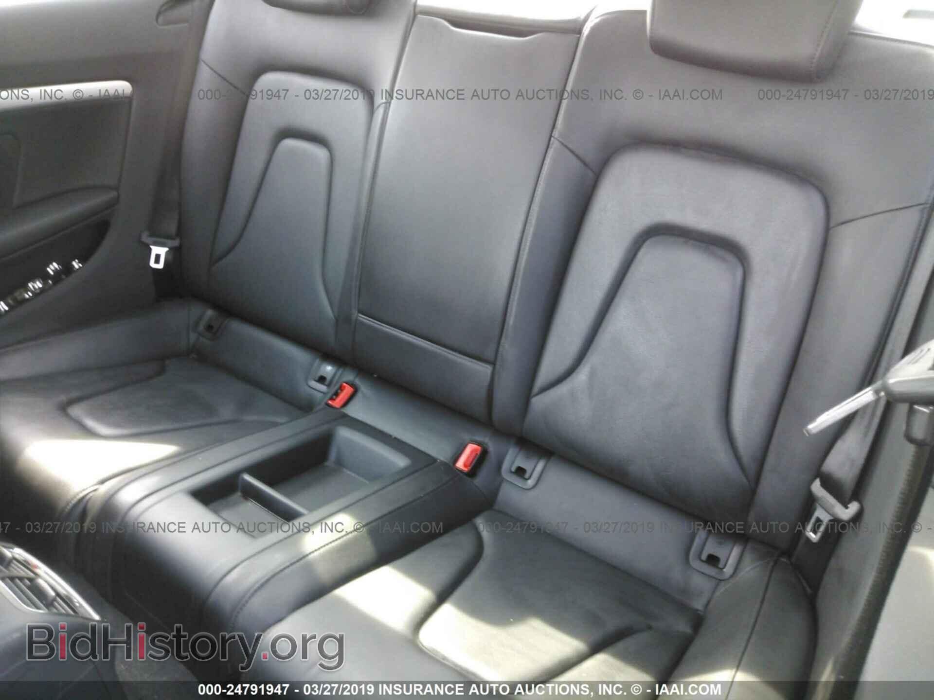 2011 AUDI A5 - VIN: WAULFAFRXBA083034 - Фото 8
