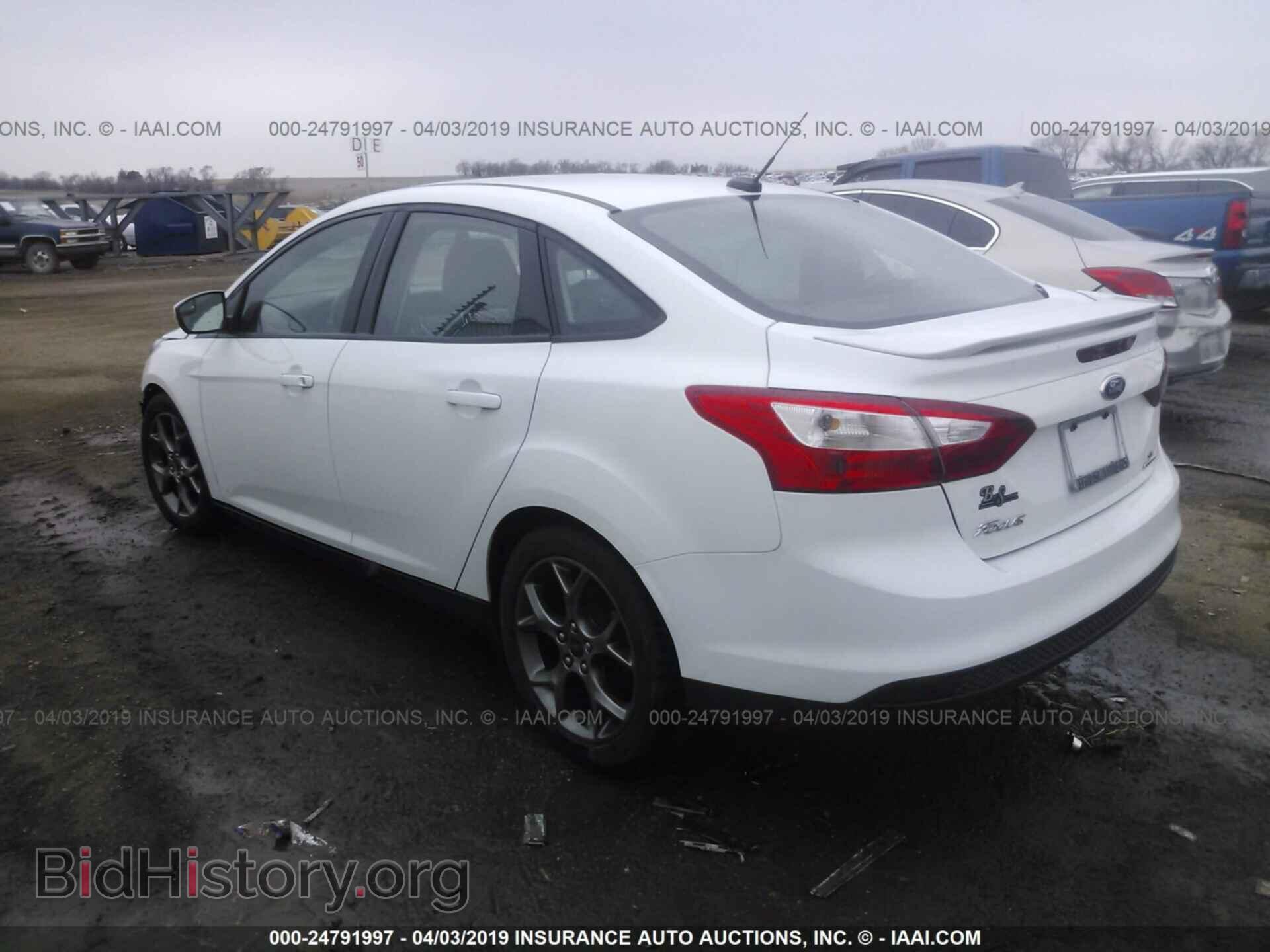2014 FORD FOCUS - VIN: 1FADP3F2XEL349413 - Фото 3