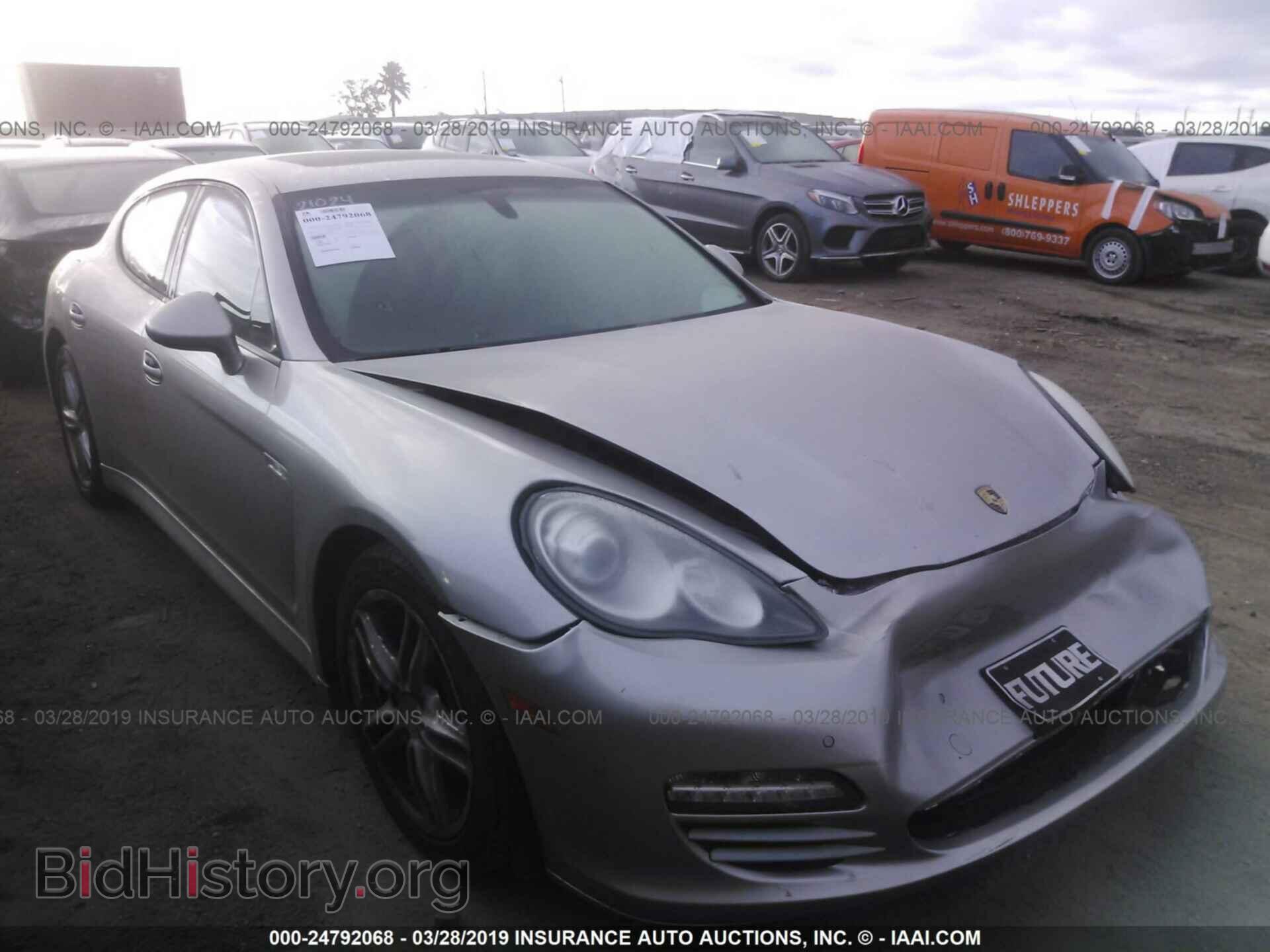 Photo WP0AA2A70BL013678 - PORSCHE PANAMERA 2011