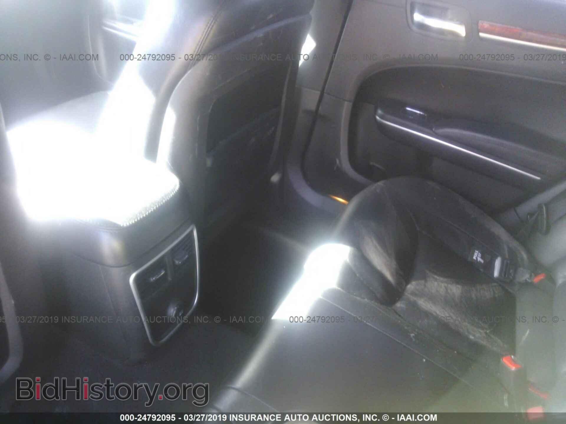 2012 CHRYSLER 300 - VIN: 2C3CCACG5CH309986 - Photo 8