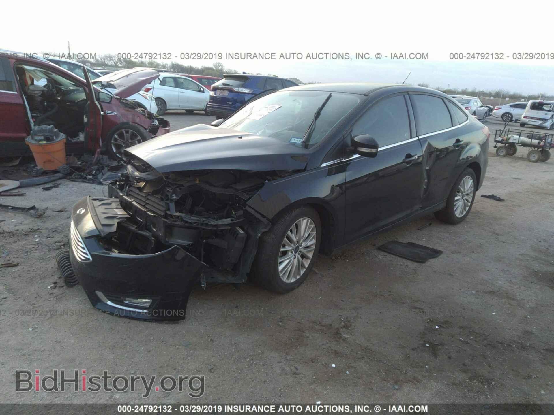 2016 FORD FOCUS - VIN: 1FADP3J27GL387272 - Фото 2