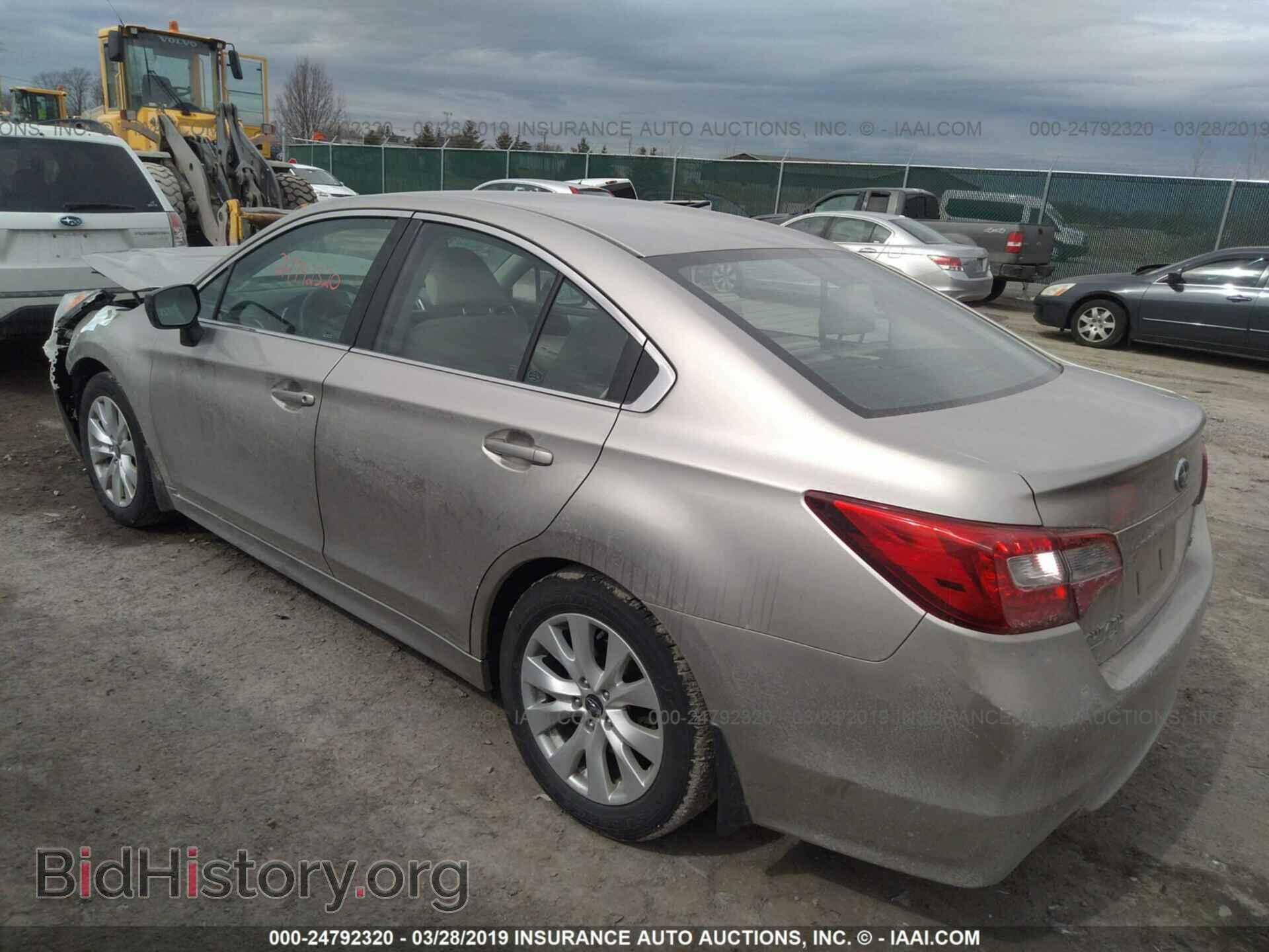 2017 SUBARU LEGACY - VIN: 4S3BNAB68H3039656 - Фото 3